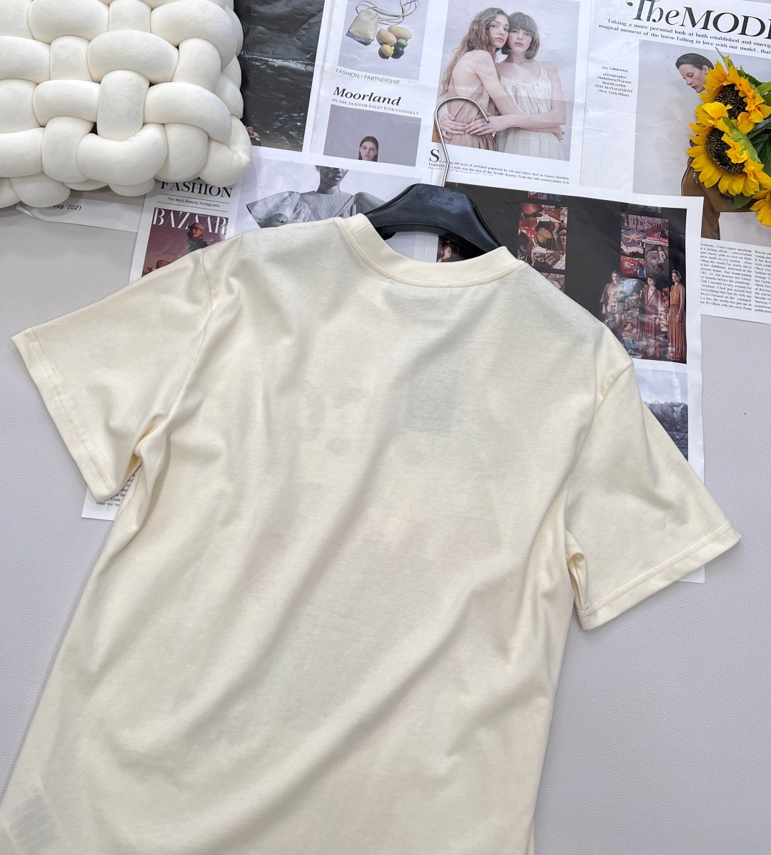 🆕 Gucci 可爱猫咪爱心印花短袖T恤定制280克同缸染面料 手感非常舒服 上身亲肤舒适！！特别活力又