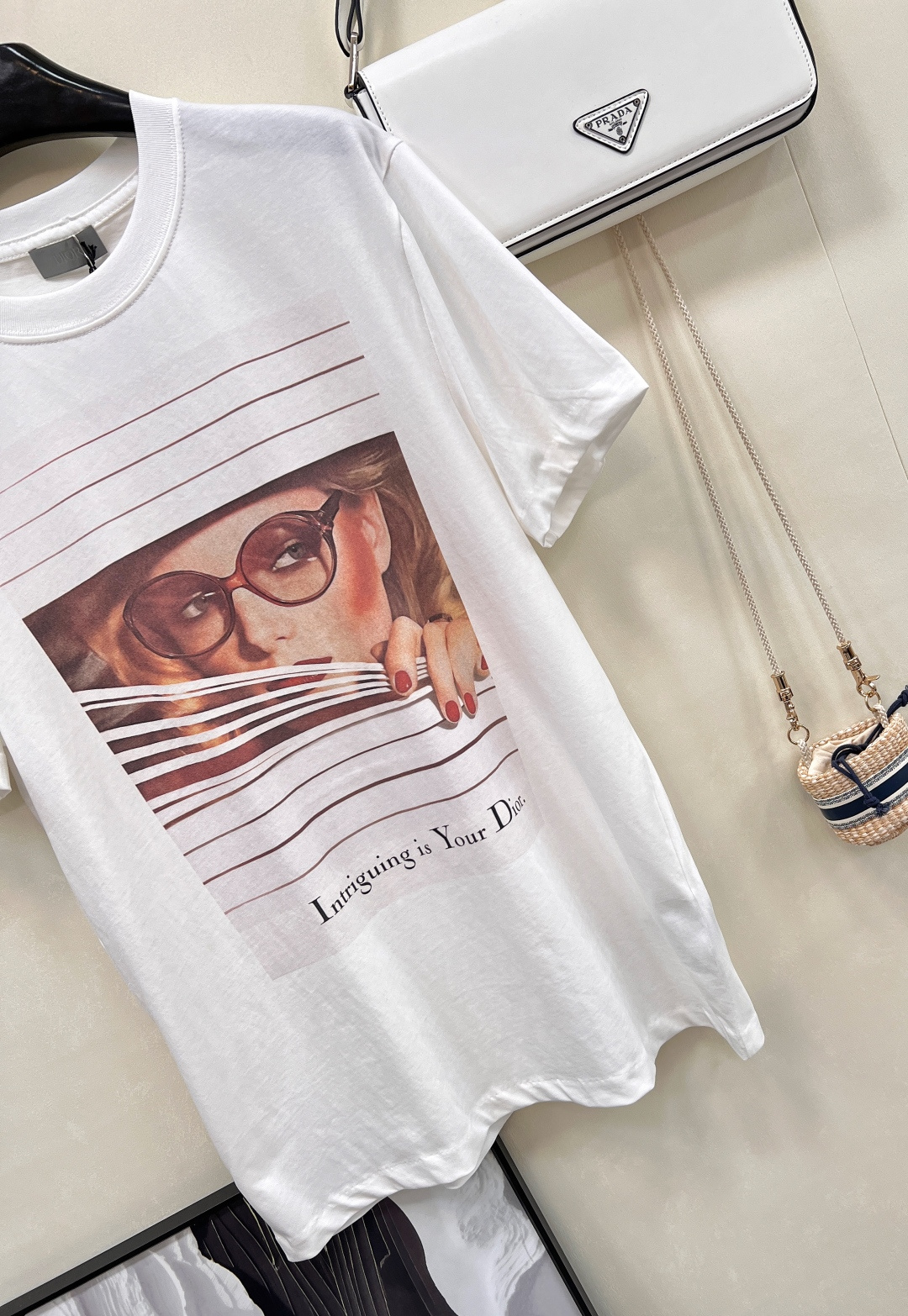 🆕Dior 新款Heritage 印花棉质T恤 |。无性别松弛美学！Dior 又放大招啦✨ 这款 Her
