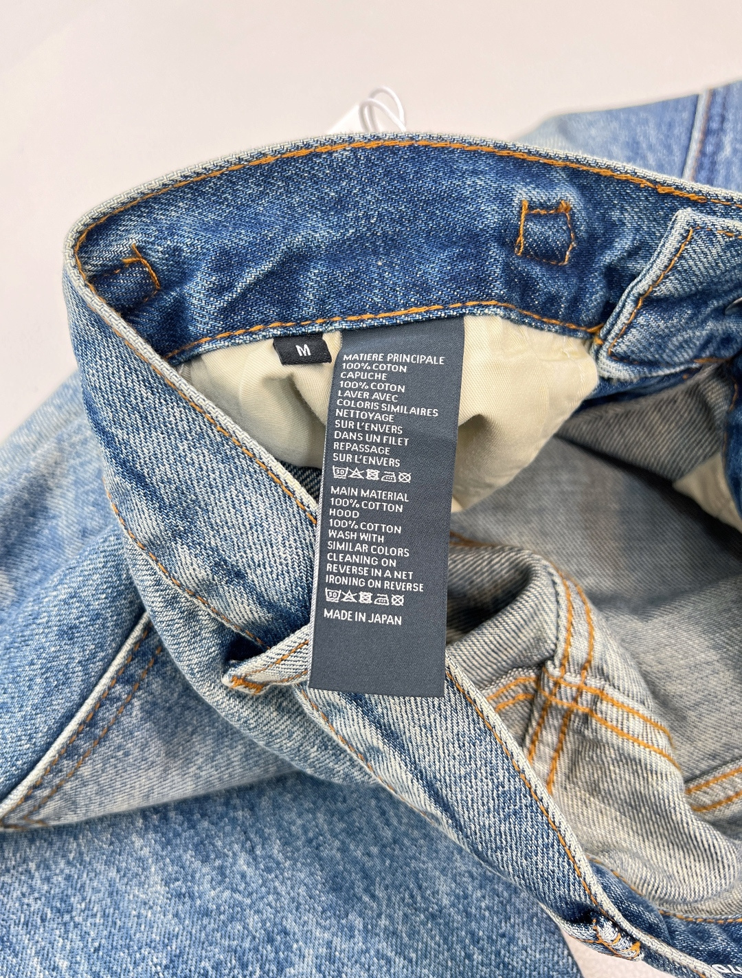 🆕CELINE经典版双扣直筒牛仔长裤👖，专柜同款，直筒牛仔裤必是今年的时尚单品洗水进口面料质感超赞[哇]