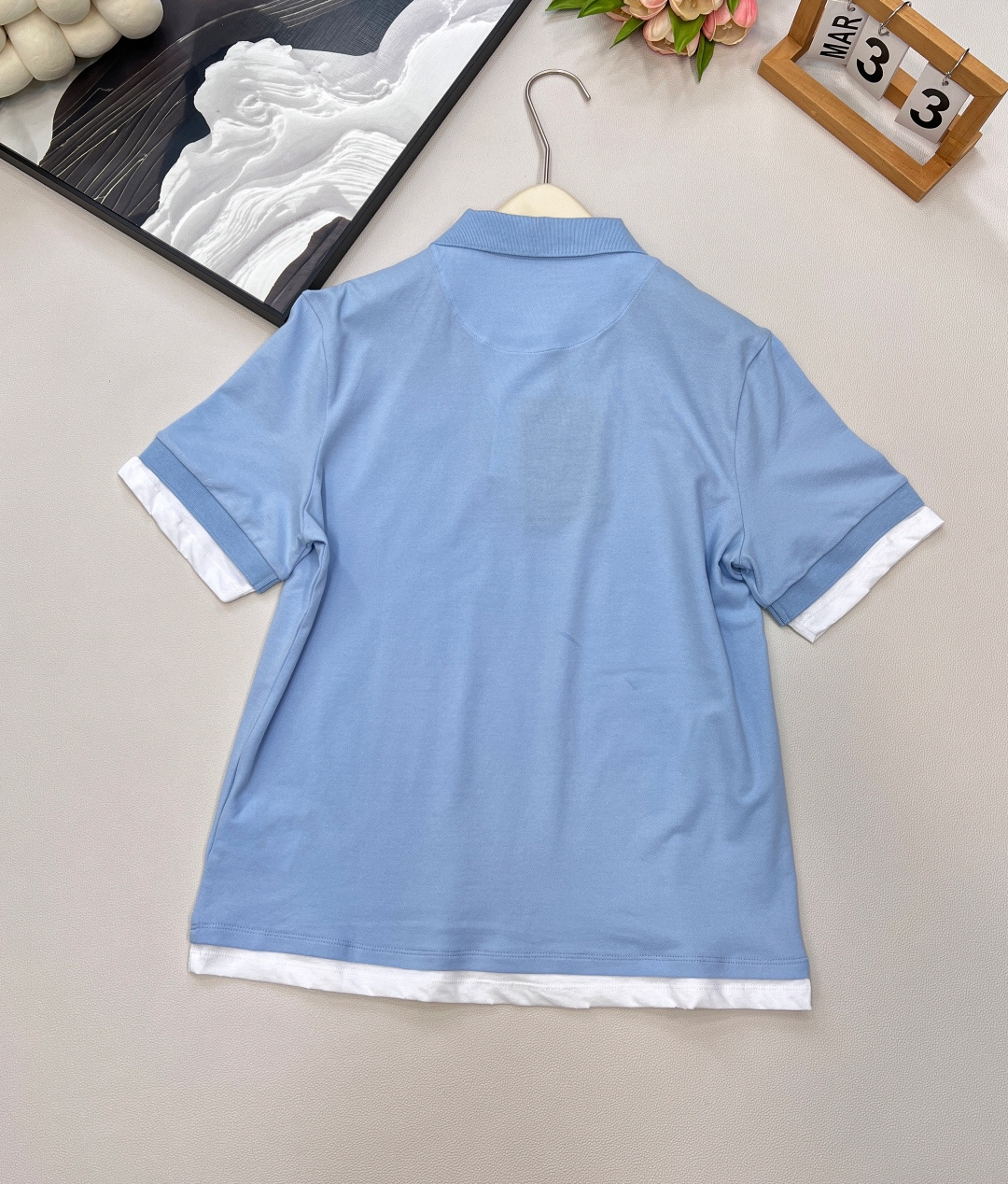 🆕Prada新款撞色假两件𝑝𝑜𝑙𝑜衫，定制YB原生朱地全棉材质 质地轻薄 带有孔洞 吸湿透气 舒适软糯 