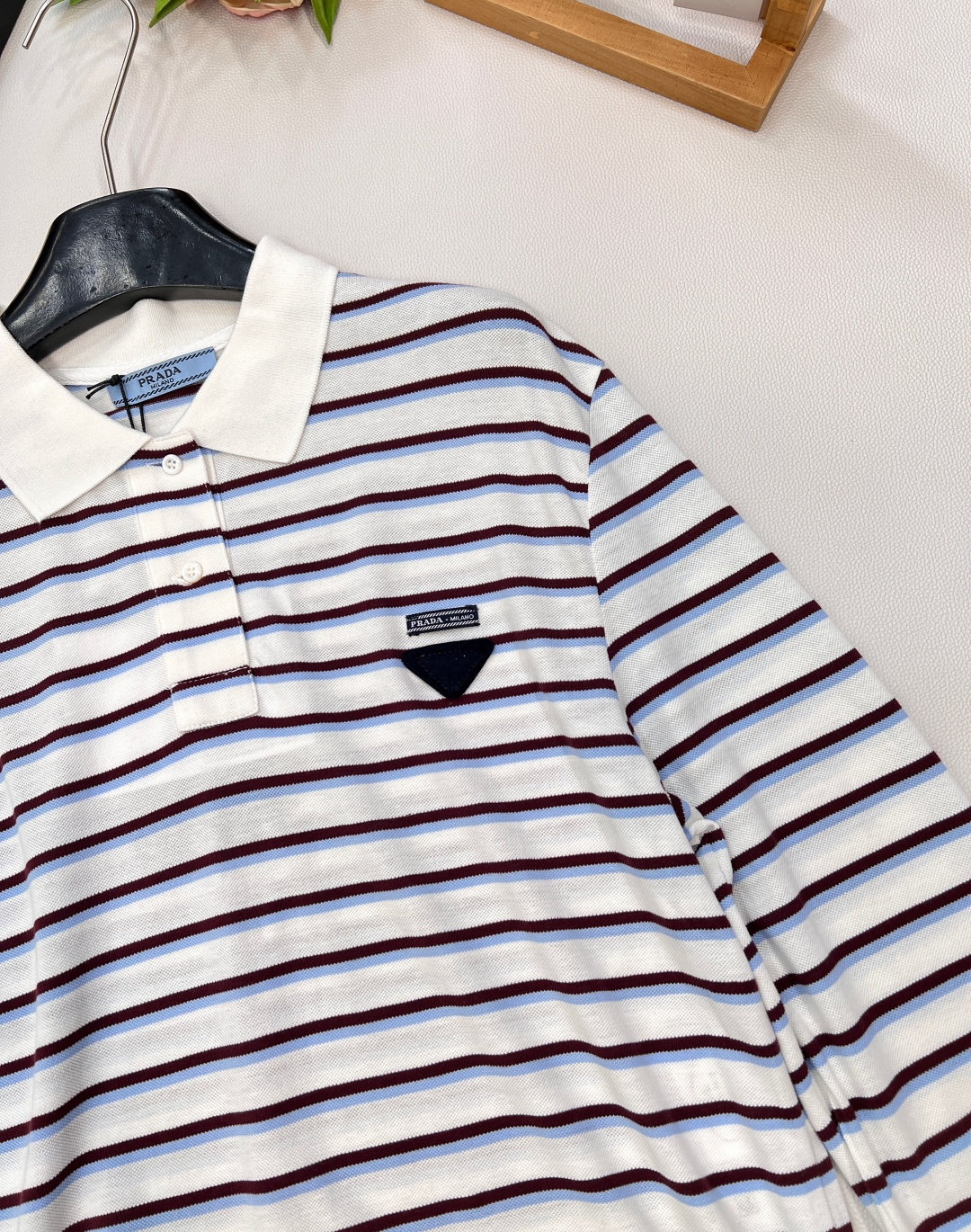🆕Prada25Ss新款条纹短款抽绳长袖Polo衫丨⚠独家高版出品！纯棉材质质感舒适细腻 裁剪利落宽松版