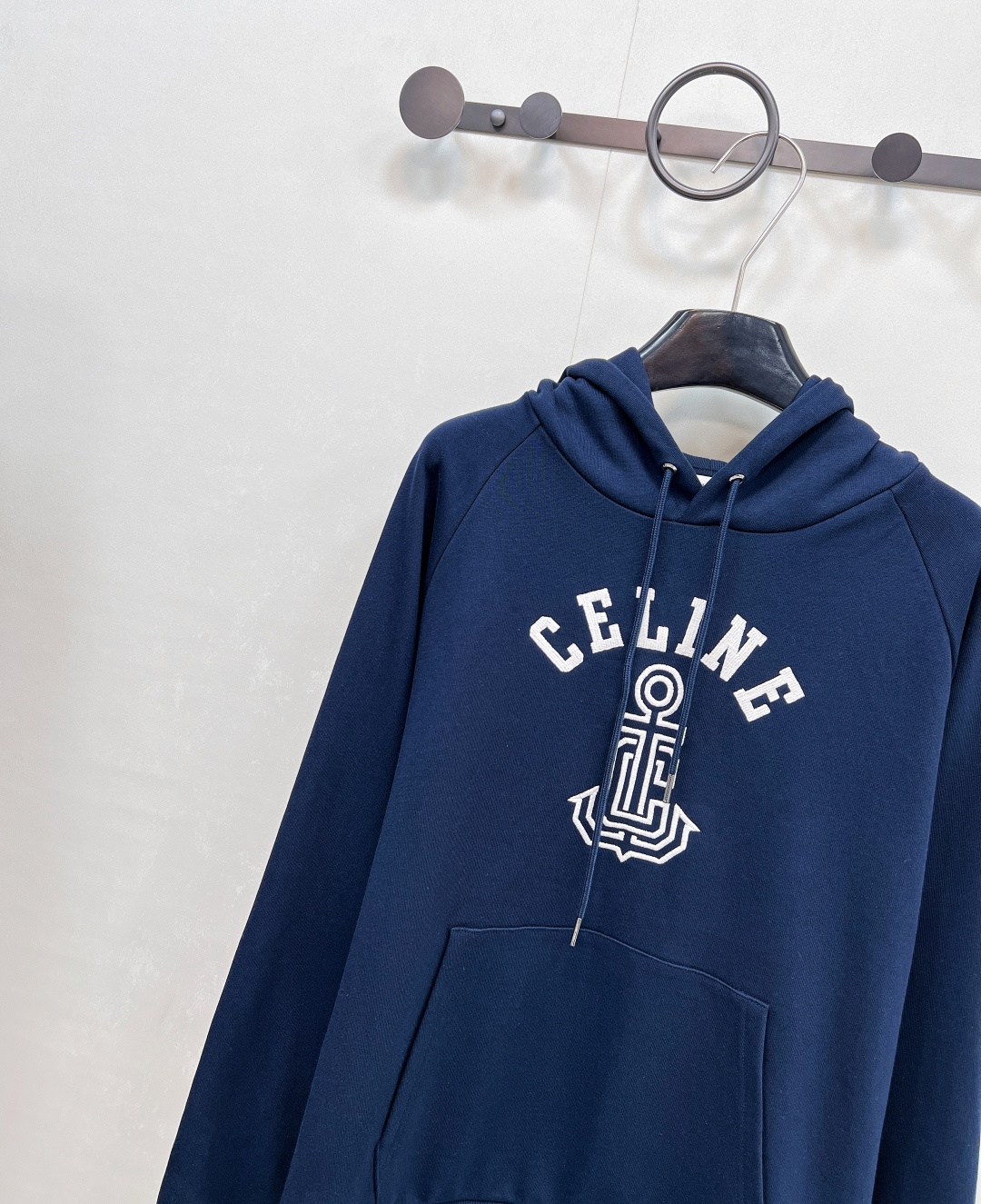 🆕Celine25Fw早秋新款船锚字母刺绣连帽卫衣丨⚠独家yb开发！高版出品！经典版型搭配重工刺绣，简单