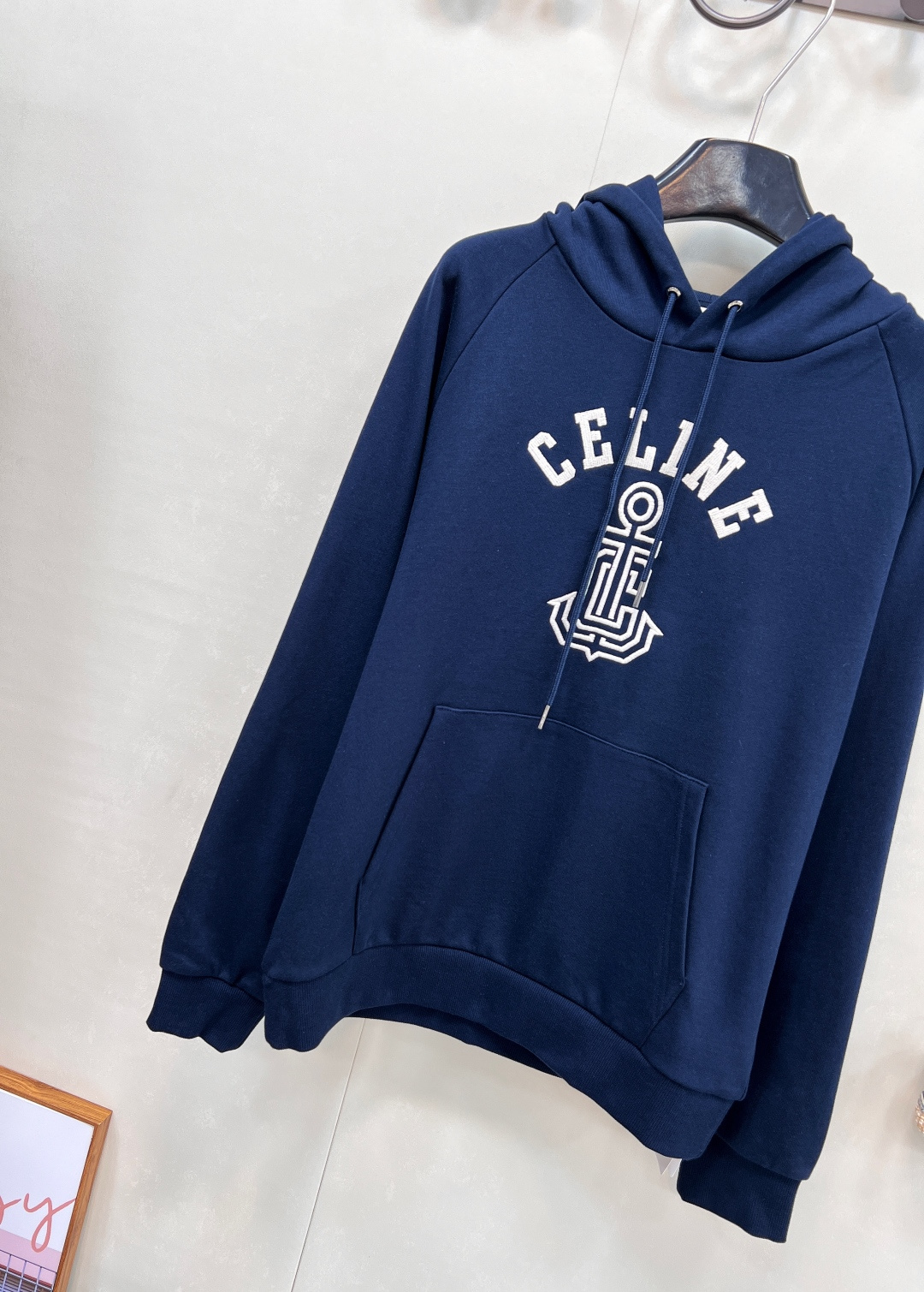 🆕Celine25Fw早秋新款船锚字母刺绣连帽卫衣丨⚠独家yb开发！高版出品！经典版型搭配重工刺绣，简单