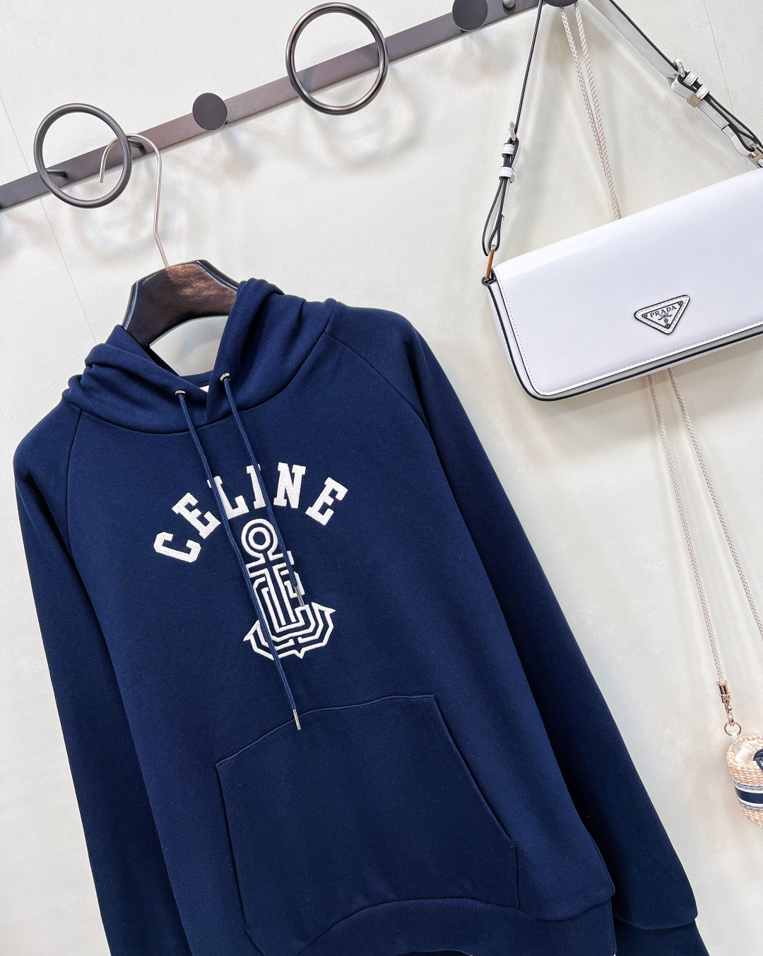 🆕Celine25Fw早秋新款船锚字母刺绣连帽卫衣丨⚠独家yb开发！高版出品！经典版型搭配重工刺绣，简单