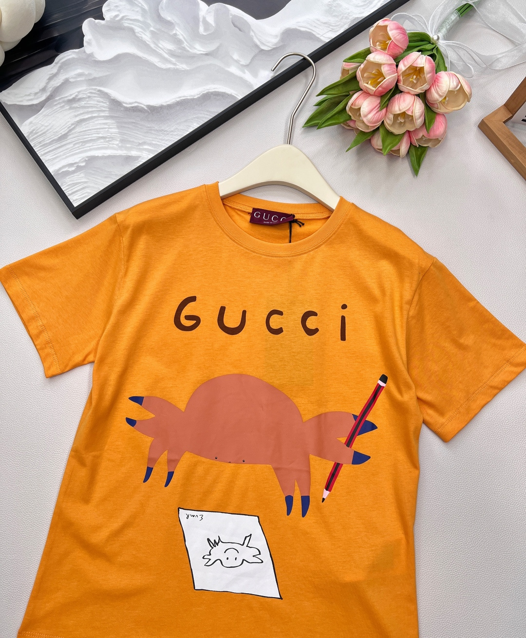 🆕Gucci新款童趣印花圆领短袖T恤，定制YB原生全棉材质 透气舒适 质感十足 修身短袖T恤裁剪 凸显品