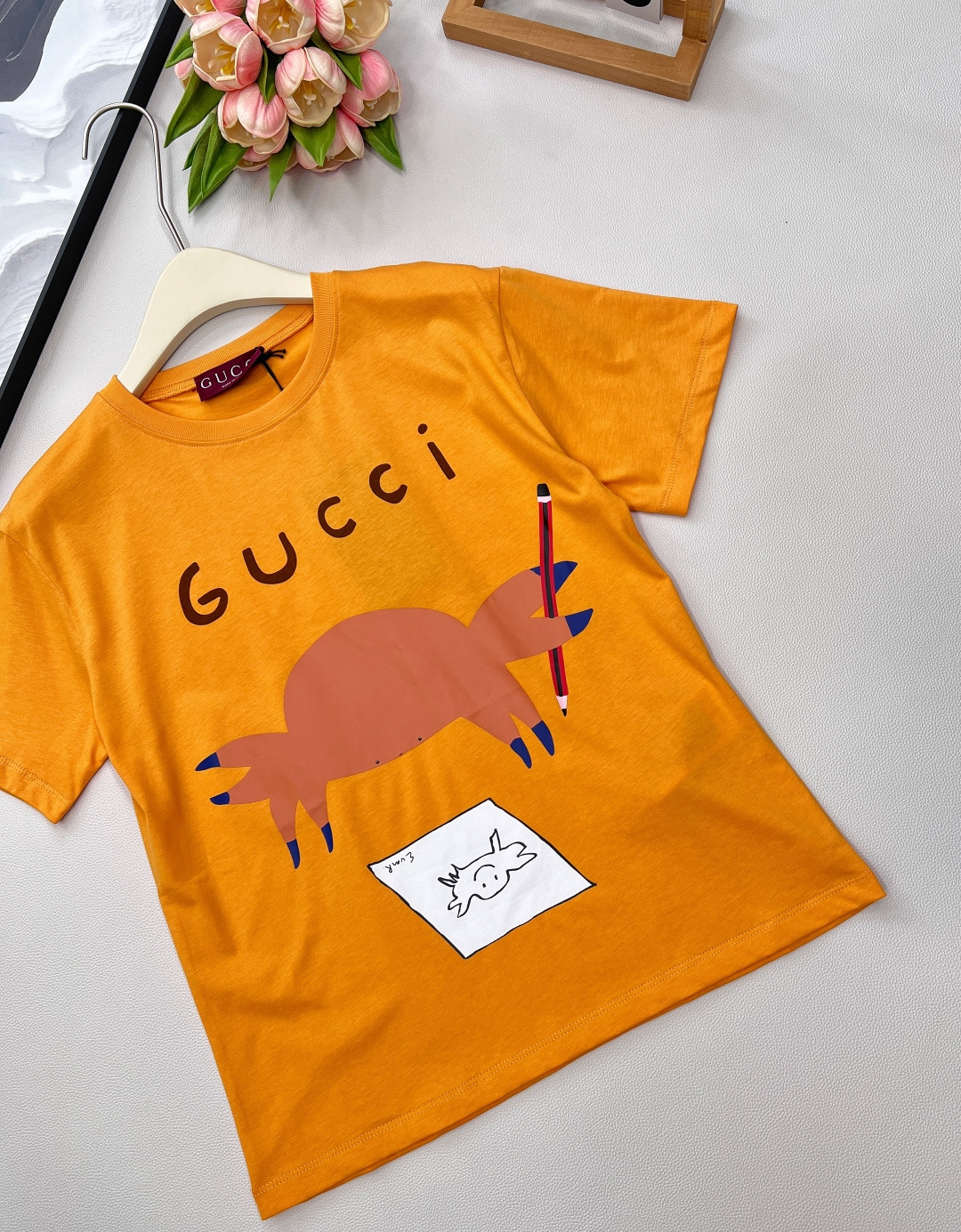 🆕Gucci新款童趣印花圆领短袖T恤，定制YB原生全棉材质 透气舒适 质感十足 修身短袖T恤裁剪 凸显品