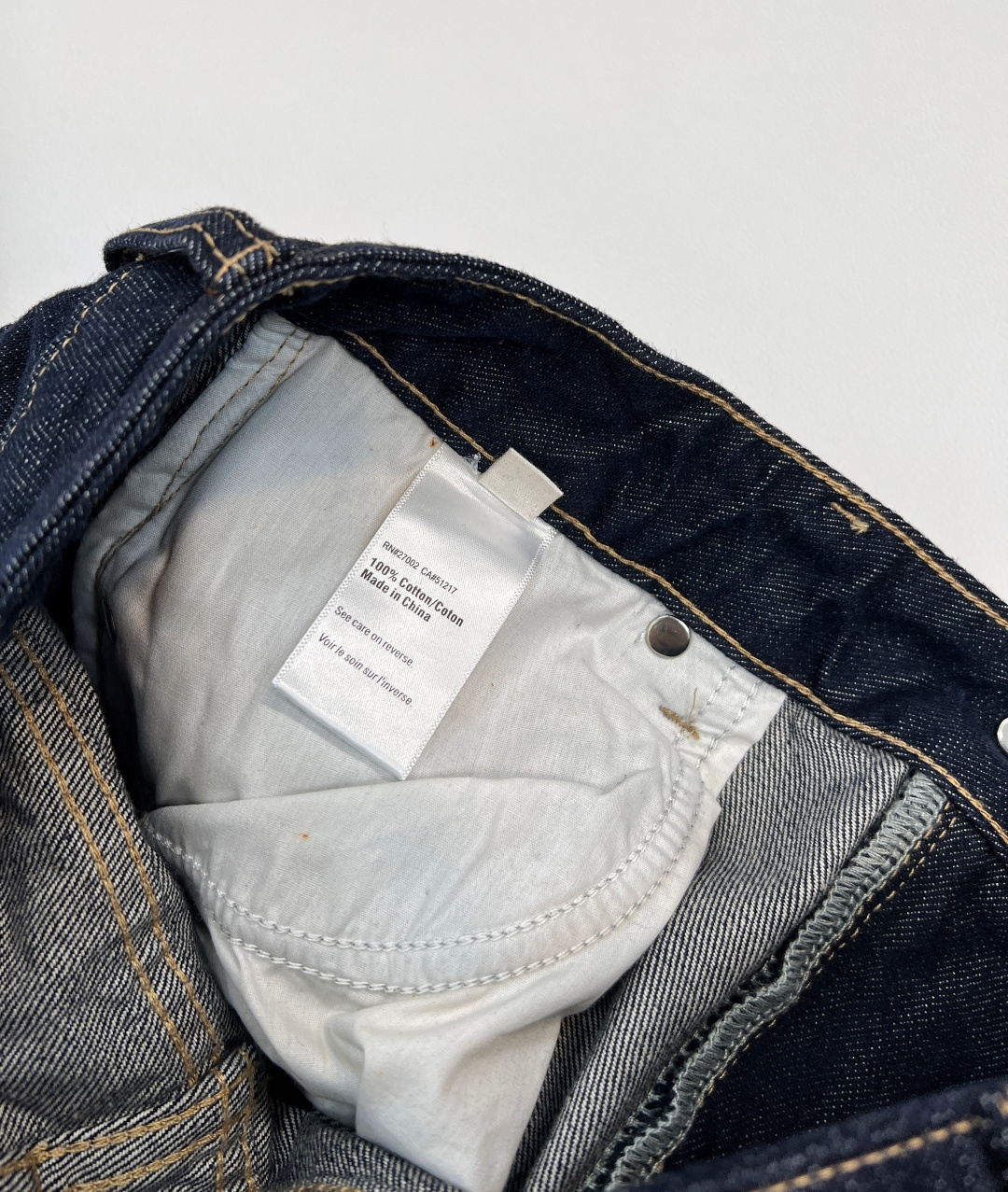 🆕𝐋𝐎𝐔𝐈𝐒 𝐕𝐔𝐈𝐓𝐓𝐎𝐍新款老花字花印花卷边牛仔长裤，定制YB斜纹棉牛仔材质 多重水洗 呈现出挺括质