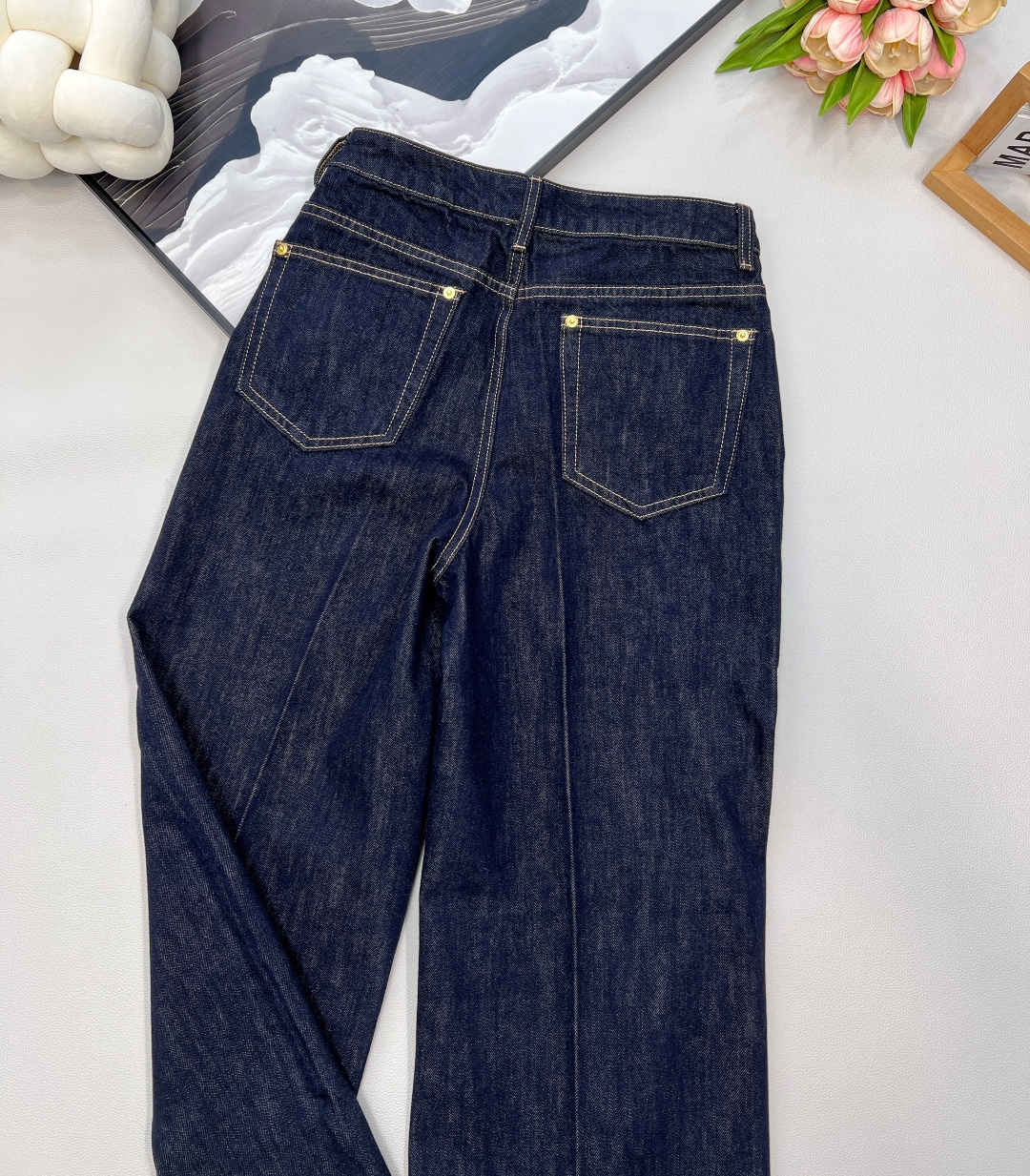 🆕𝐋𝐎𝐔𝐈𝐒 𝐕𝐔𝐈𝐓𝐓𝐎𝐍新款老花字花印花卷边牛仔长裤，定制YB斜纹棉牛仔材质 多重水洗 呈现出挺括质