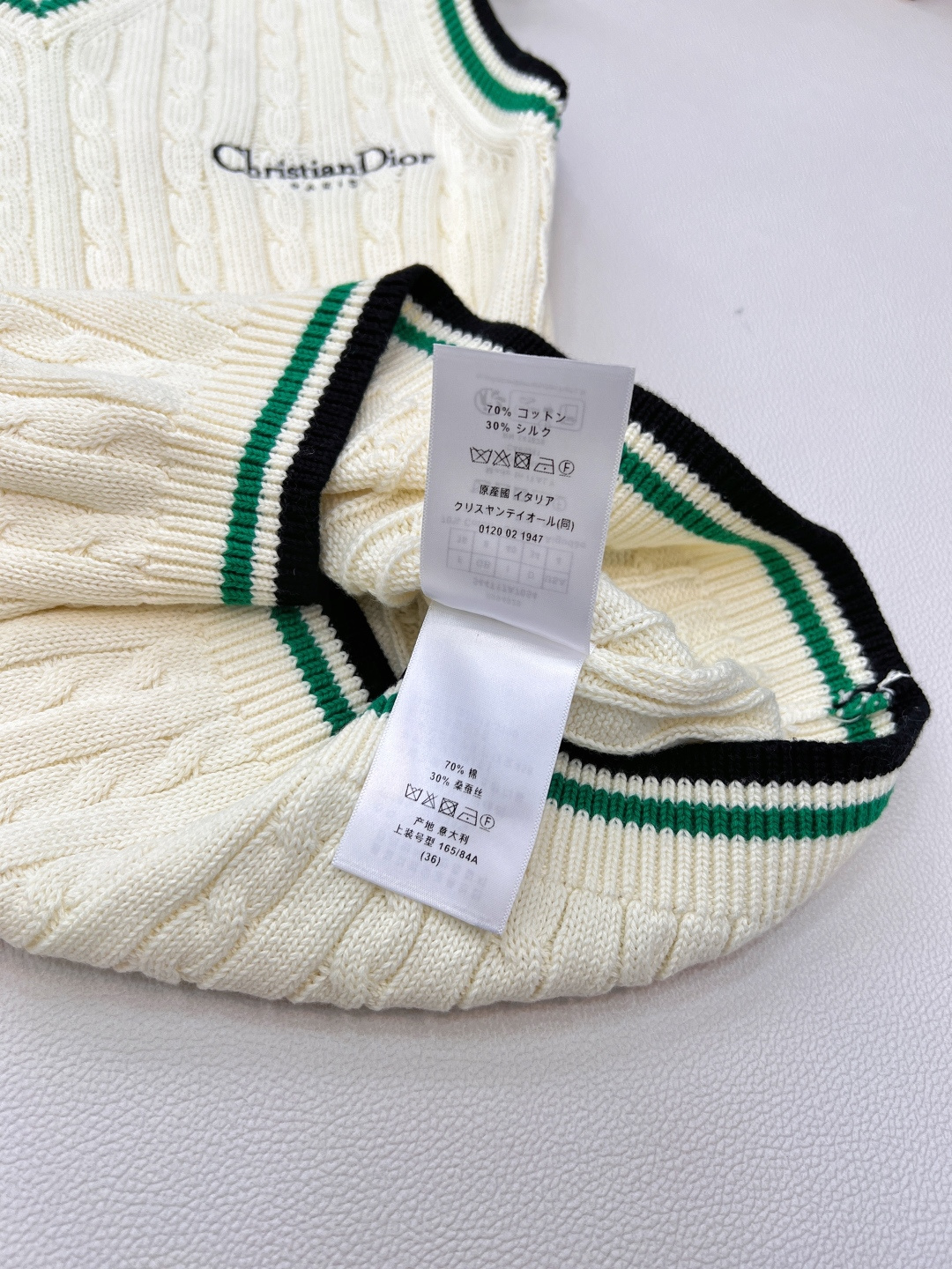 🆕Dior新款麻花针织条纹套头背心，定制YB丝毛针织材质 亲肤软糯 密实细腻 正肩V领背心版型 成衣超重