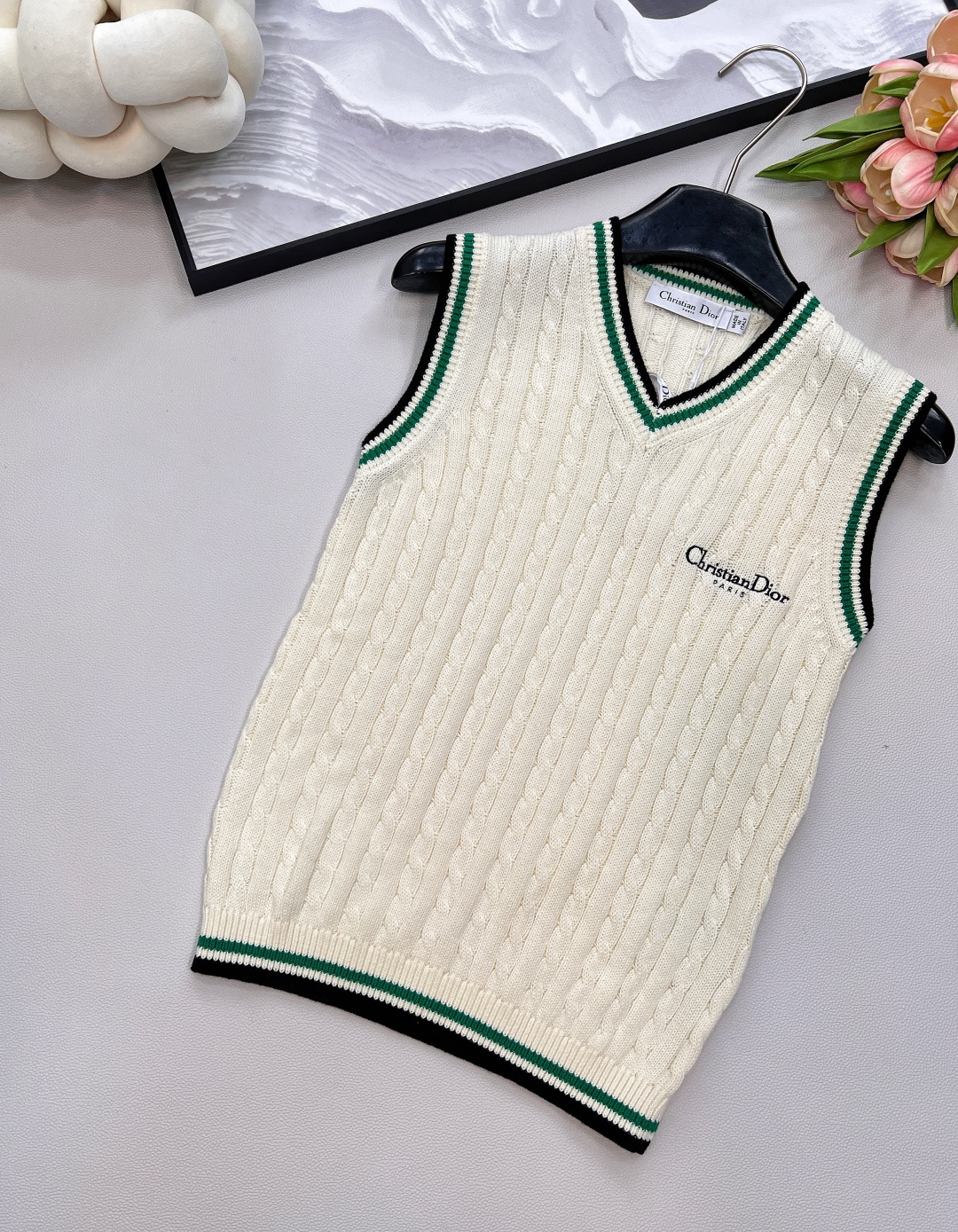 🆕Dior新款麻花针织条纹套头背心，定制YB丝毛针织材质 亲肤软糯 密实细腻 正肩V领背心版型 成衣超重