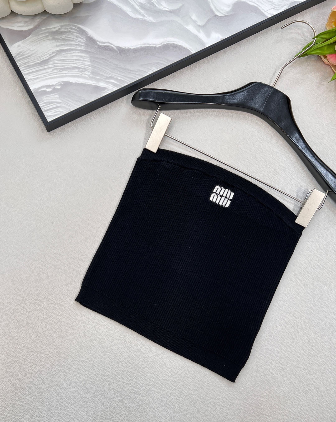 🆕Miumiu撞色字母提花经典微标针织抹胸上衣丨⚠独家yb开发！高版出品！区别市面版本，超显瘦小蛮腰 真