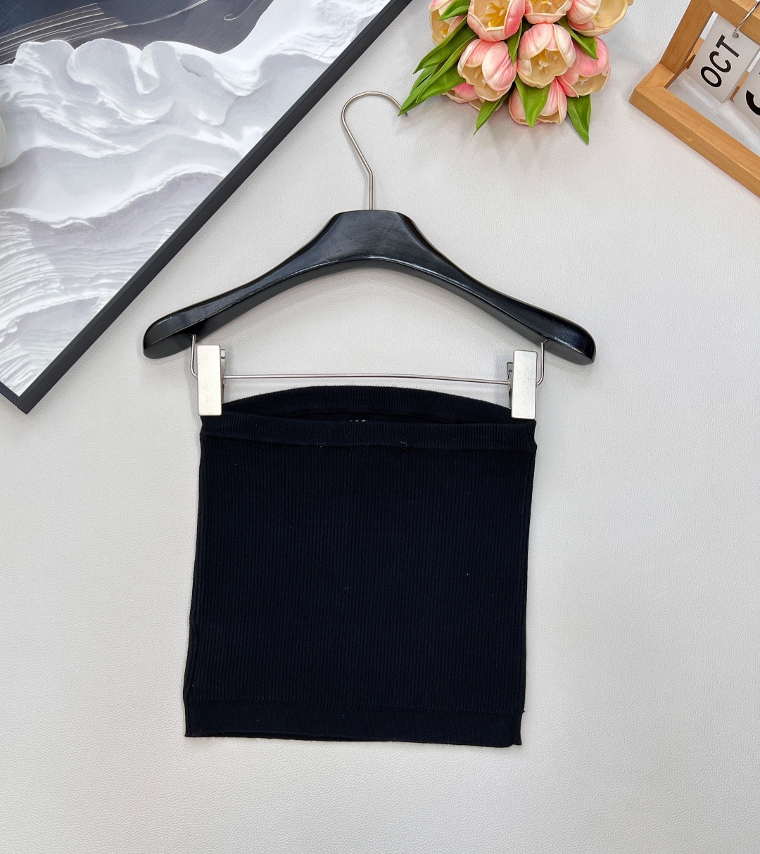 🆕Miumiu撞色字母提花经典微标针织抹胸上衣丨⚠独家yb开发！高版出品！区别市面版本，超显瘦小蛮腰 真