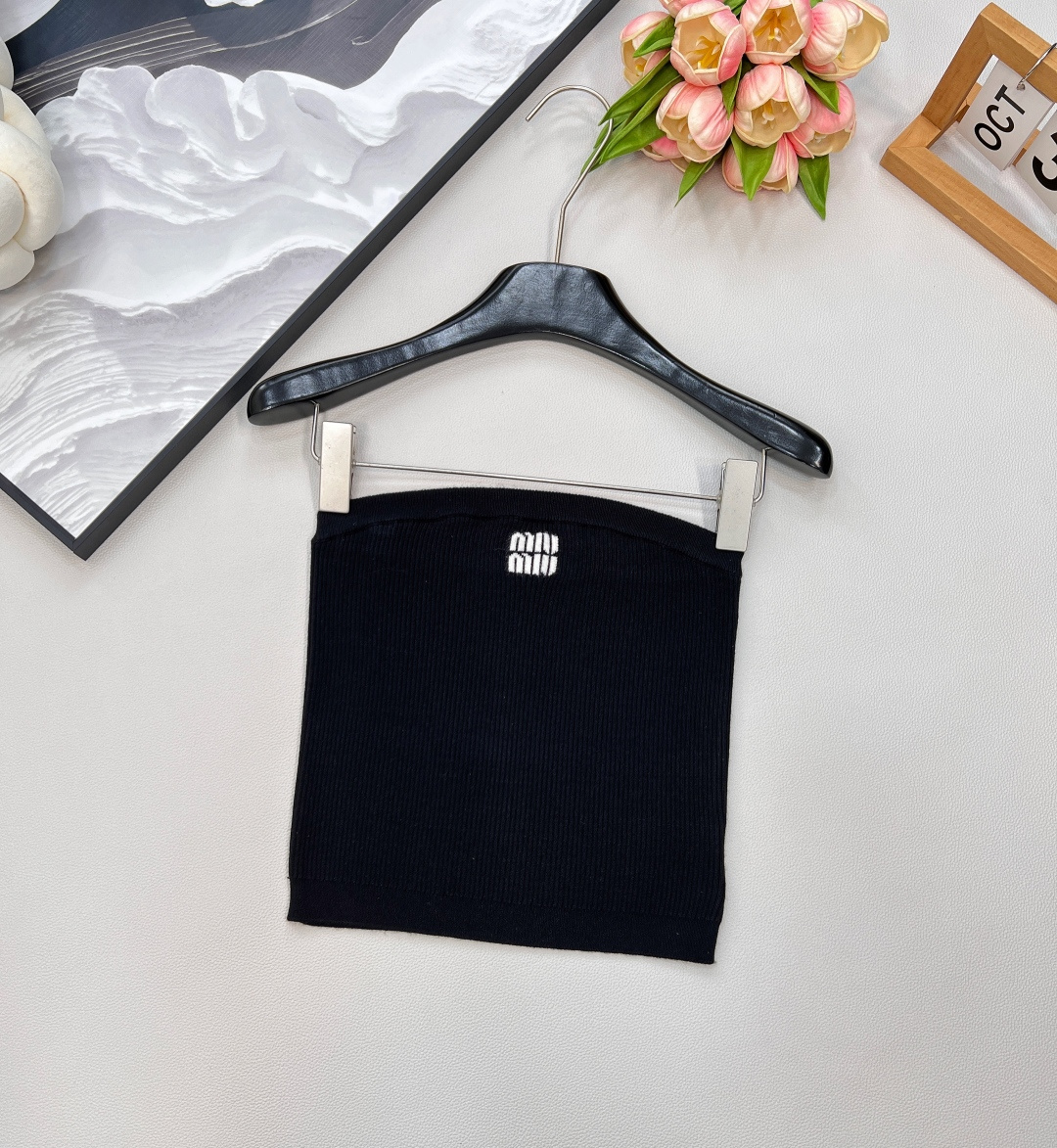 🆕Miumiu撞色字母提花经典微标针织抹胸上衣丨⚠独家yb开发！高版出品！区别市面版本，超显瘦小蛮腰 真