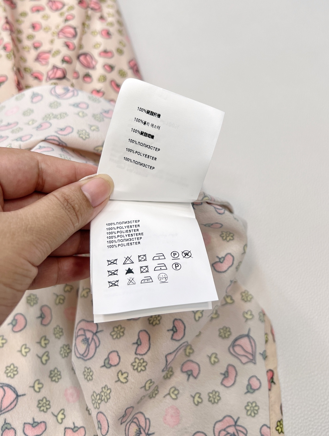 🆕Miumiu2025新款系带花边袖口碎花长裙，定制YB进口斜纹稠材质 冰爽透气 舒适有型 系带泡泡袖连