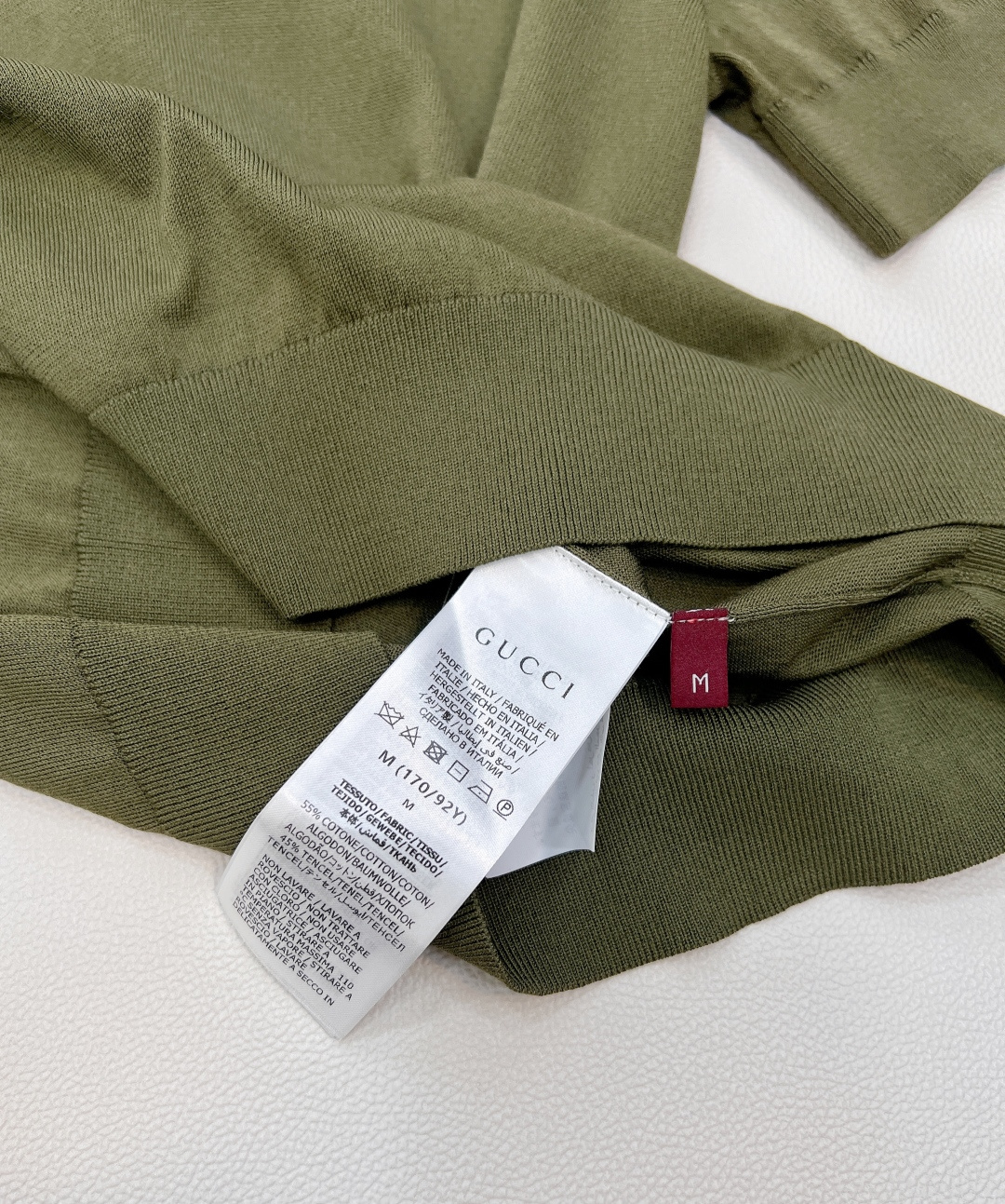 🆕Gucci2025新款徽标字母针织短袖，定制YB丝毛纱线织造 柔软亲肤 舒适有型 圆领针织短袖剪裁 美