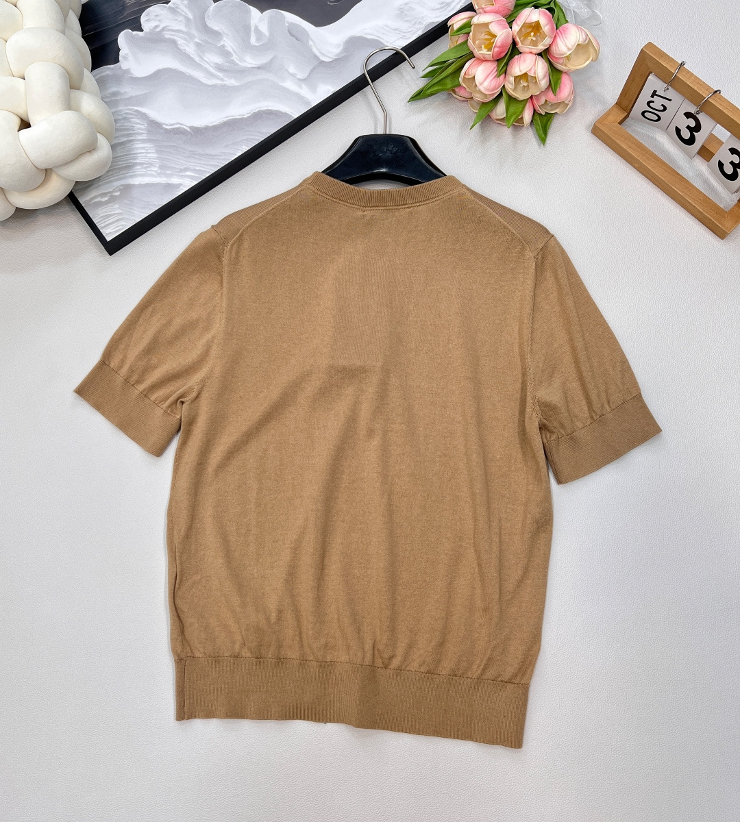 🆕Gucci2025新款徽标字母针织短袖，定制YB丝毛纱线织造 柔软亲肤 舒适有型 圆领针织短袖剪裁 美