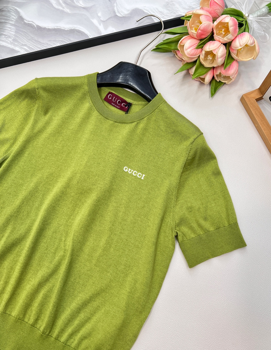 🆕Gucci2025新款徽标字母针织短袖，定制YB丝毛纱线织造 柔软亲肤 舒适有型 圆领针织短袖剪裁 美