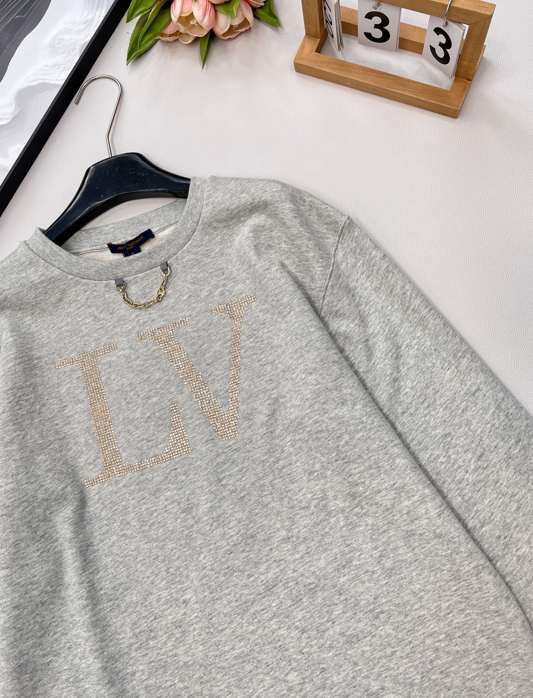 🆕Louis Vuitton25Fw早秋新款字母烫钻链条长款卫衣丨⚠独家高版出品！长款套头卫衣裁剪 可上