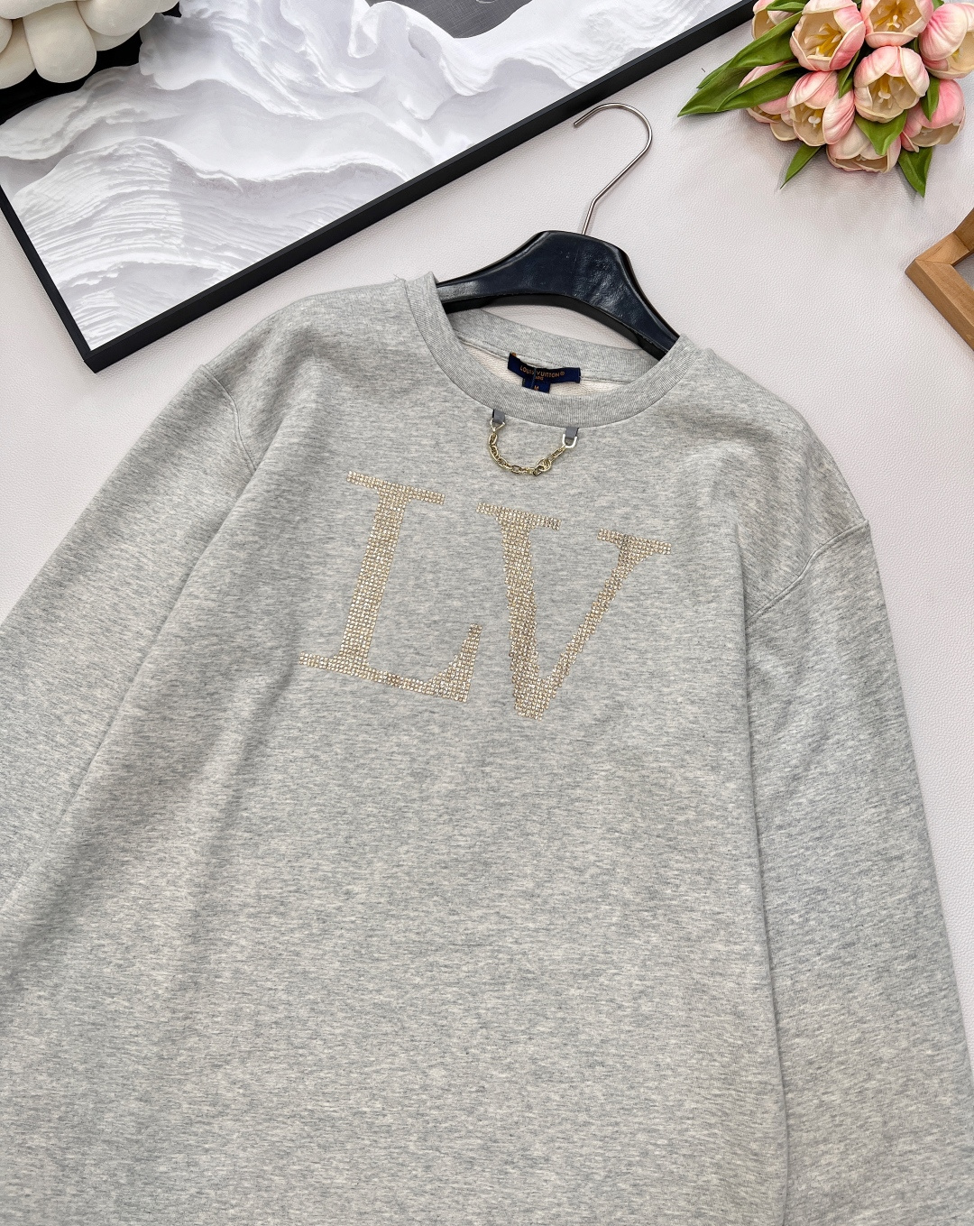 🆕Louis Vuitton25Fw早秋新款字母烫钻链条长款卫衣丨⚠独家高版出品！长款套头卫衣裁剪 可上