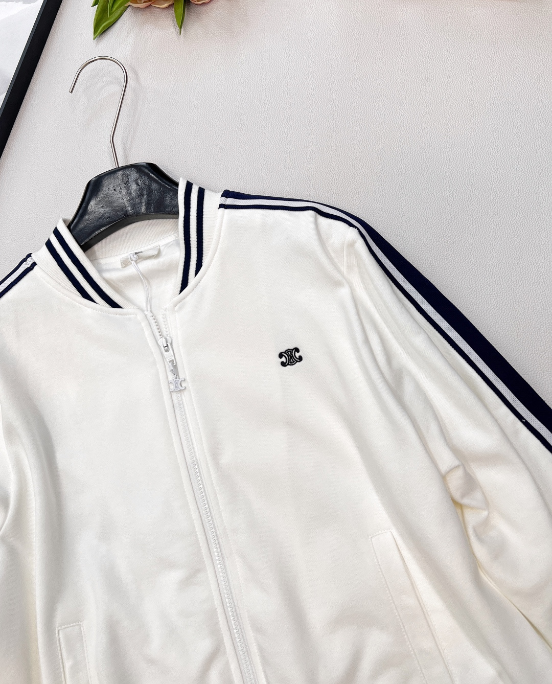 🆕Celine2025新款刺绣logo徽标织带撞色休闲夹克定制YB进口材质 质感高级 品相十足 经典棒球