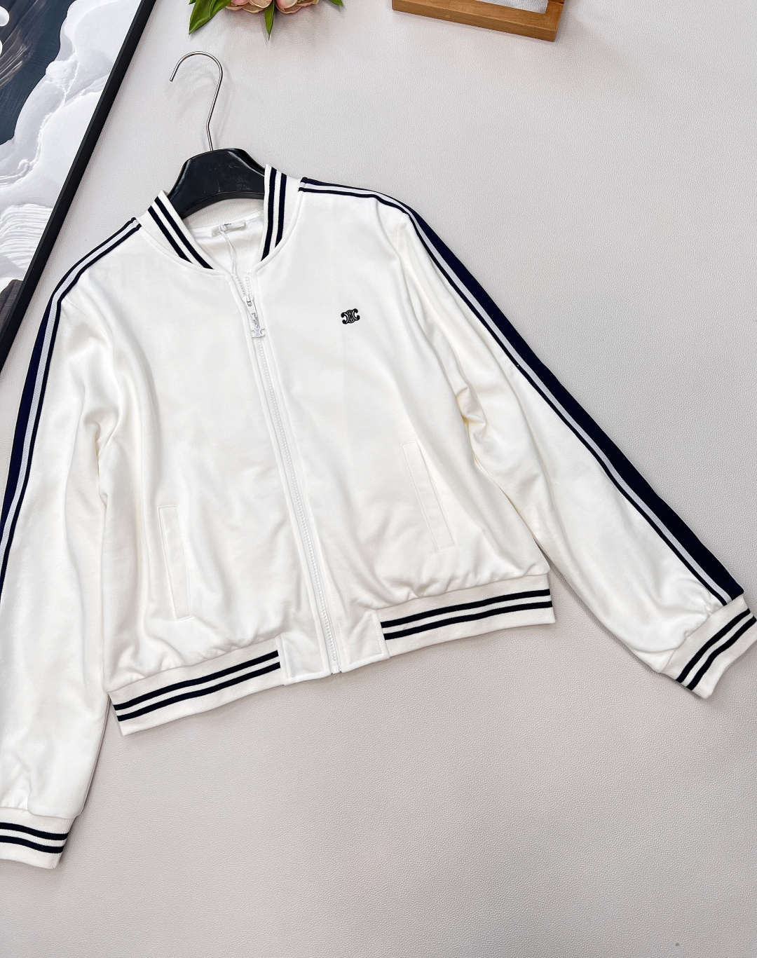 🆕Celine2025新款刺绣logo徽标织带撞色休闲夹克定制YB进口材质 质感高级 品相十足 经典棒球