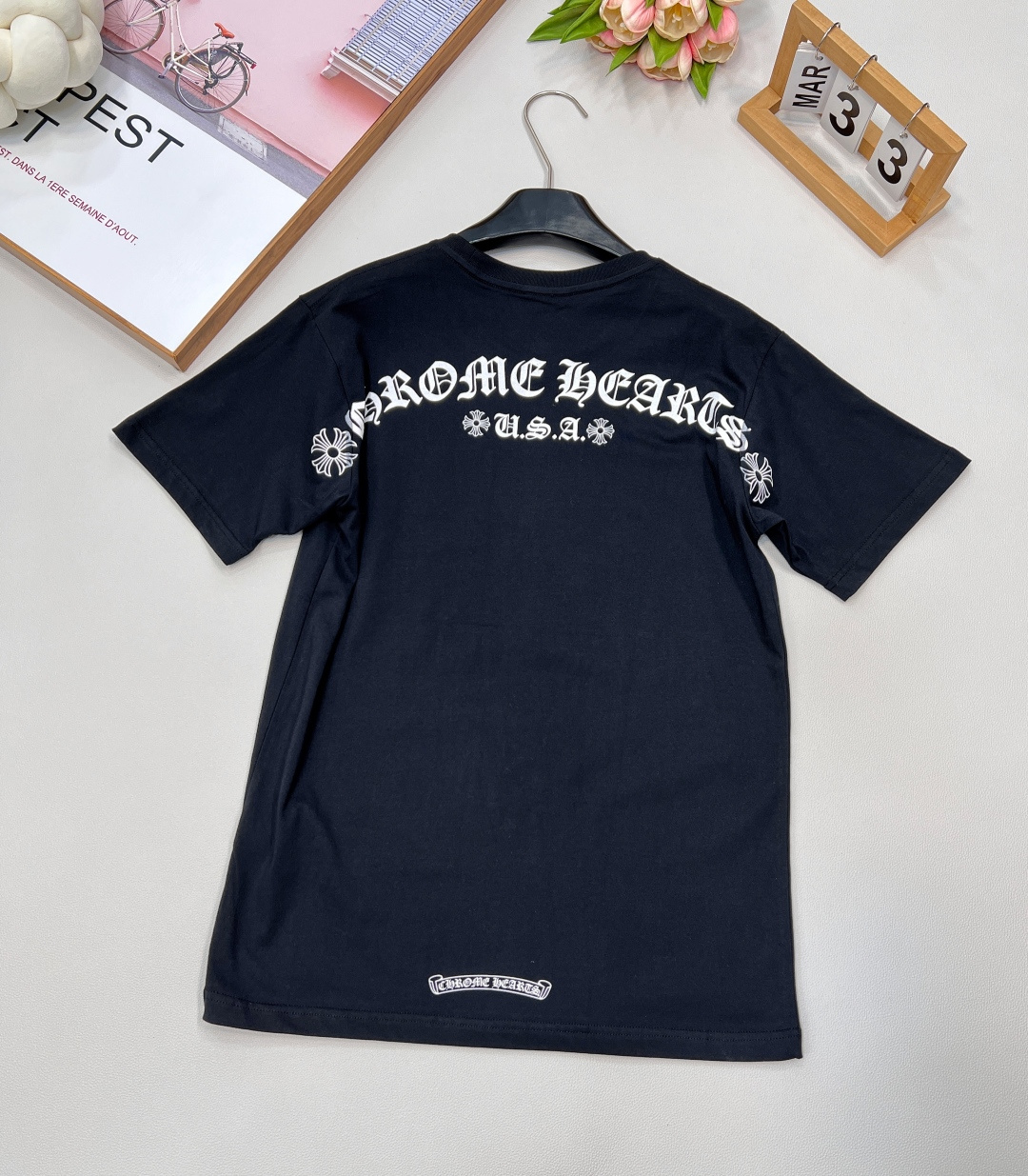 🆕Chrome hearts 克罗心经典永不过时的后背印花短袖时尚圈瞬息万变，但克罗心的魅力却始终如一。