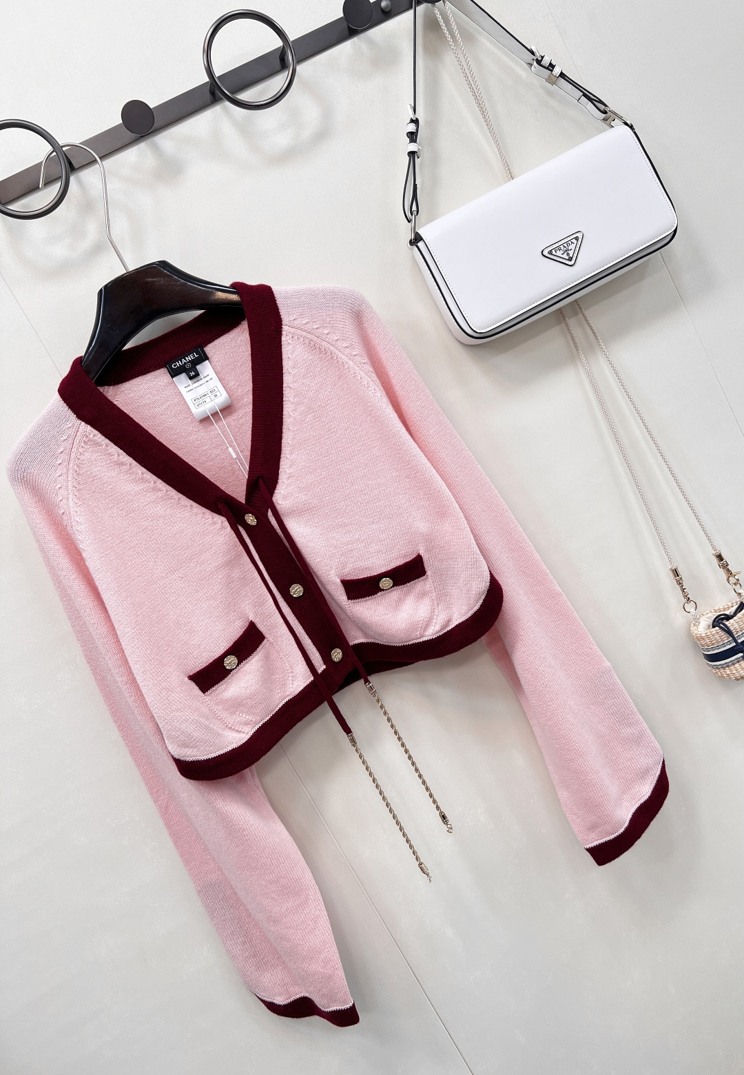 🆕Chanel25A手工坊系列新款撞色包边系带针织短开衫丨⚠独家高版出品！致敬经典的小香设计减龄又调皮的