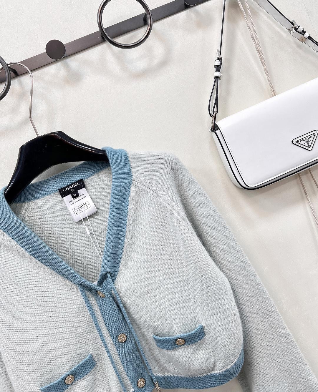 🆕Chanel25A手工坊系列新款撞色包边系带针织短开衫丨⚠独家高版出品！致敬经典的小香设计减龄又调皮的