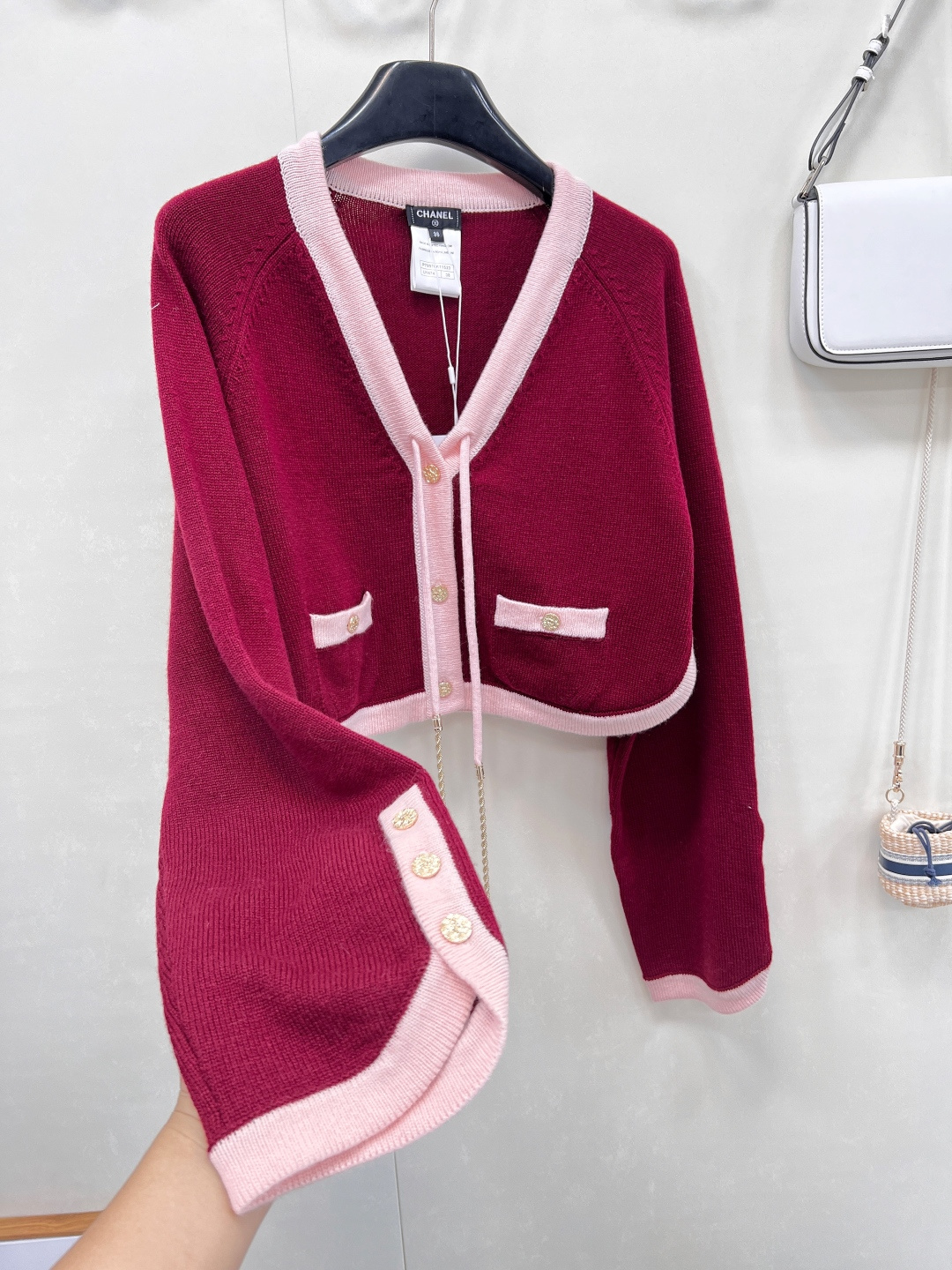 🆕Chanel25A手工坊系列新款撞色包边系带针织短开衫丨⚠独家高版出品！致敬经典的小香设计减龄又调皮的