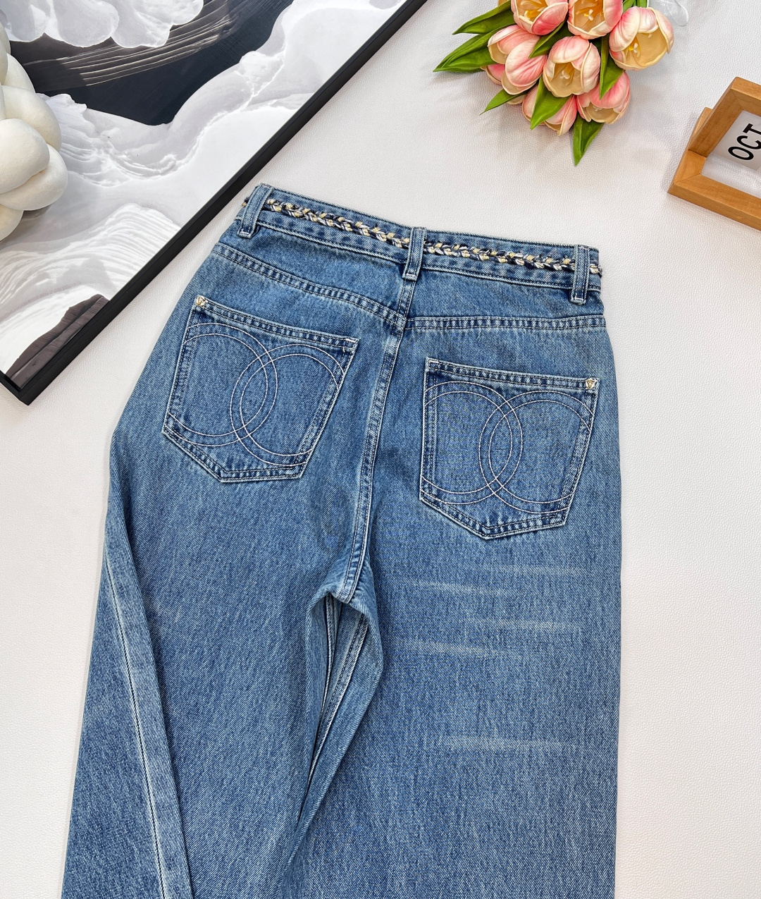 🆕CHANEL新款小香新款贵气奢感重工编织腰带装饰直筒阔腿牛仔裤手工编织混金丝麻绳腰带装饰很贵气！一比一