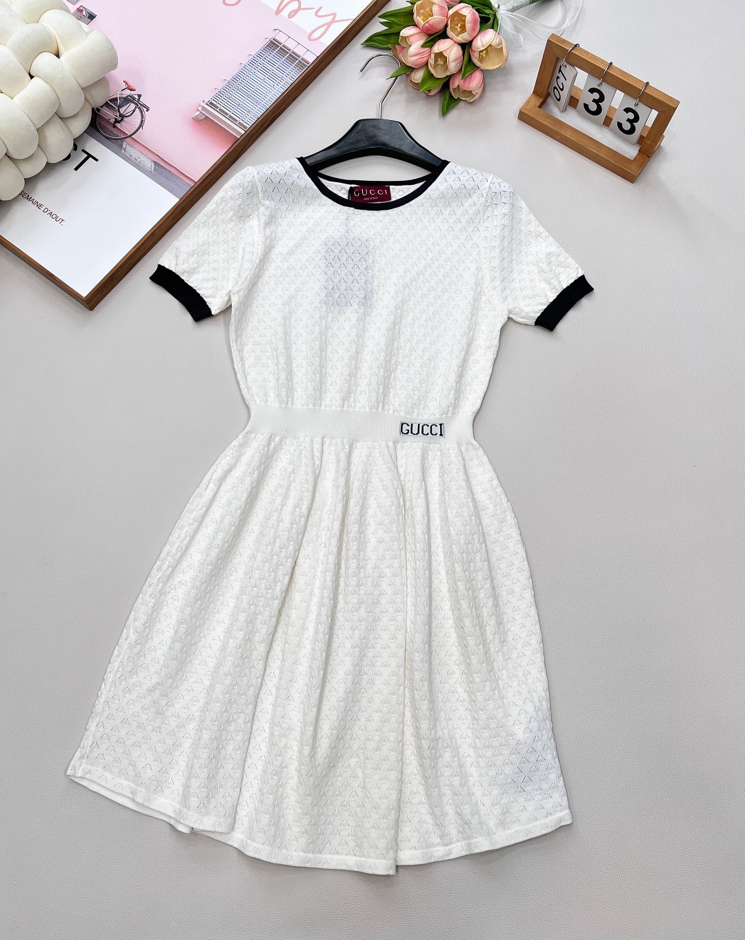 NO:448143,Gucci's new dress was attracted to it at first sight, it was a heart-warming feeling... The color scheme is too precise, the high-end beige color makes the upper body look slim and slim!  A lazy style piece, no need to worry about dressing, easily create a casual and retro LOK!  All kinds of figures can be perfectly controlled!  Never pick people, come and come if you like it. The big product has been released. Size sml code, gucci, skirts, alexander wang19860909Gucci新品连衣裙一眼就相中了 是心动的感觉..配色太正点了 高级的米色系 上身显瘦修身！懒人式的一件 不用穿搭烦恼～轻松打造休闲复古的LOK！各种身材都可以完美驾驭！绝不挑人、喜欢的快来哦 大货已出 尺码sml 编码,,gucci,skirts,alexander wang,Women's clothing