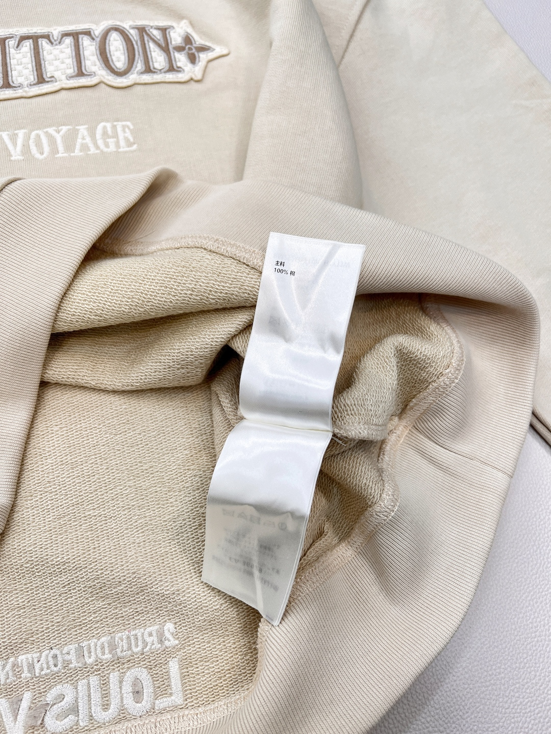 🆕LouisVuitton25Fw早秋新款字母绣花拉链翻领卫衣丨⚠独家yb开发！高版出品！面料采用毛圈棉