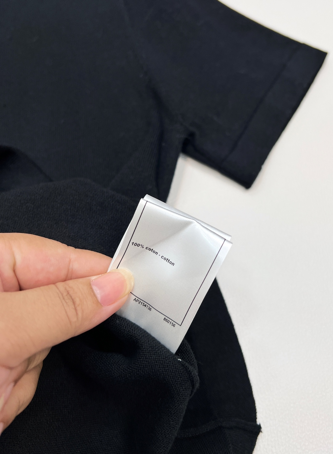 🆕CHANEL2025新款圆领爱心针织短袖，定制YB全棉纱线织造 透气舒适 质感十足 正肩短款上衣裁剪 