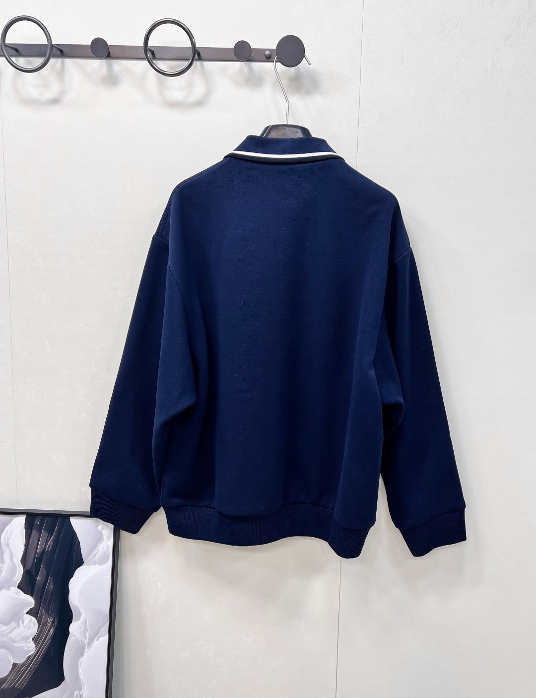 🆕Miumiu2025新款字母刺绣拉链休闲夹克外套，定制YB朱地全棉材质 自带孔洞 透气舒适 休闲夹克外