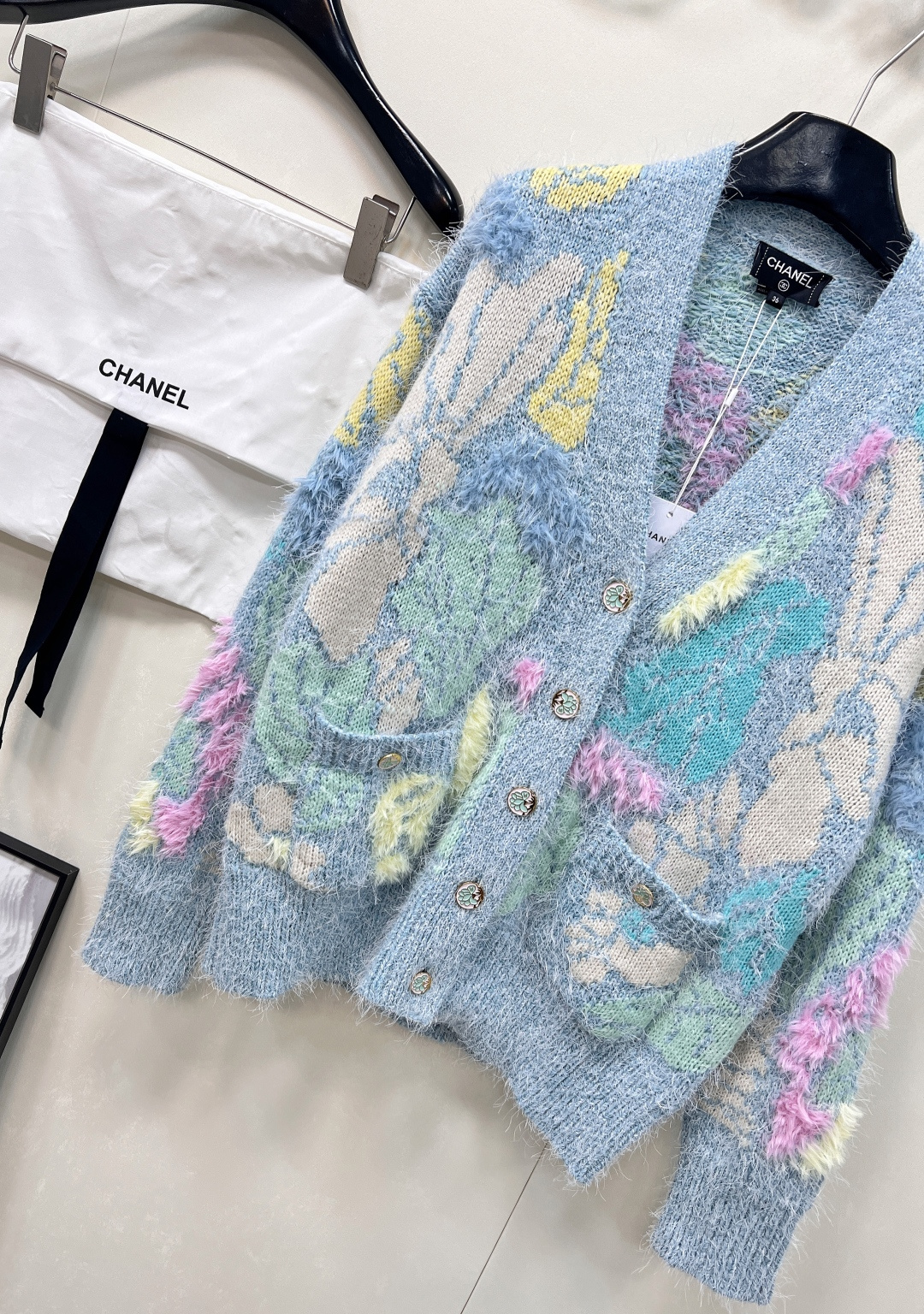 🆕Chanel2025SS早秋新款重工羊毛马海毛针织开衫，定制YB羊毛马海毛材质 质感高级舒适 穿搭舒适