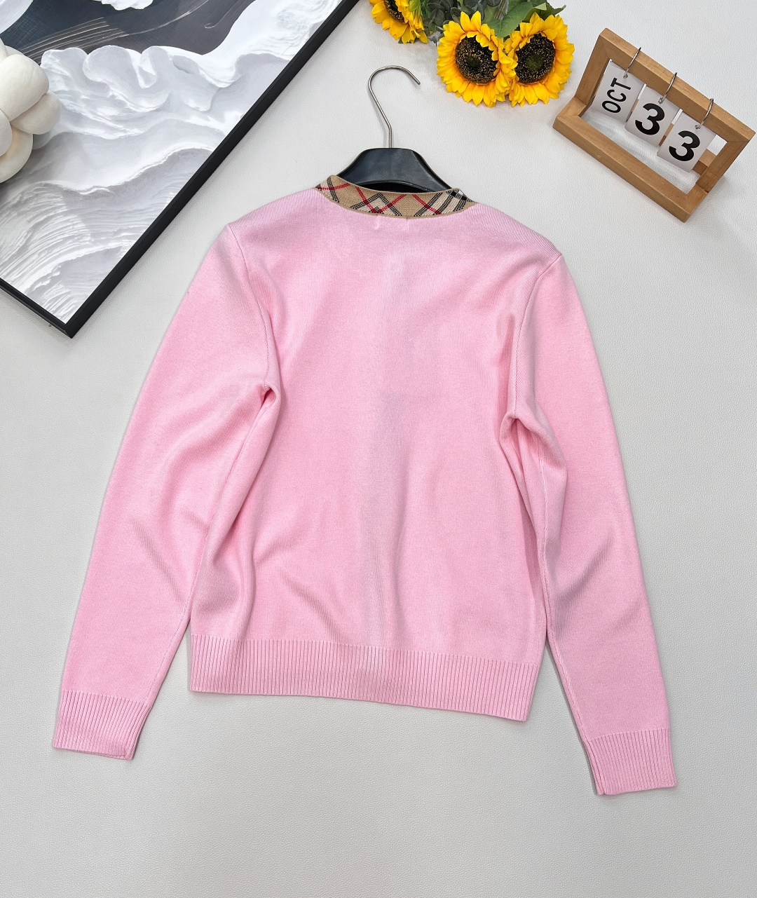 🆕Burberry 羊毛混纺📰ZP设计 👍贴身软糯 显瘦百搭 上身复古时髦洋气 经典不过时⚠️质感细腻柔