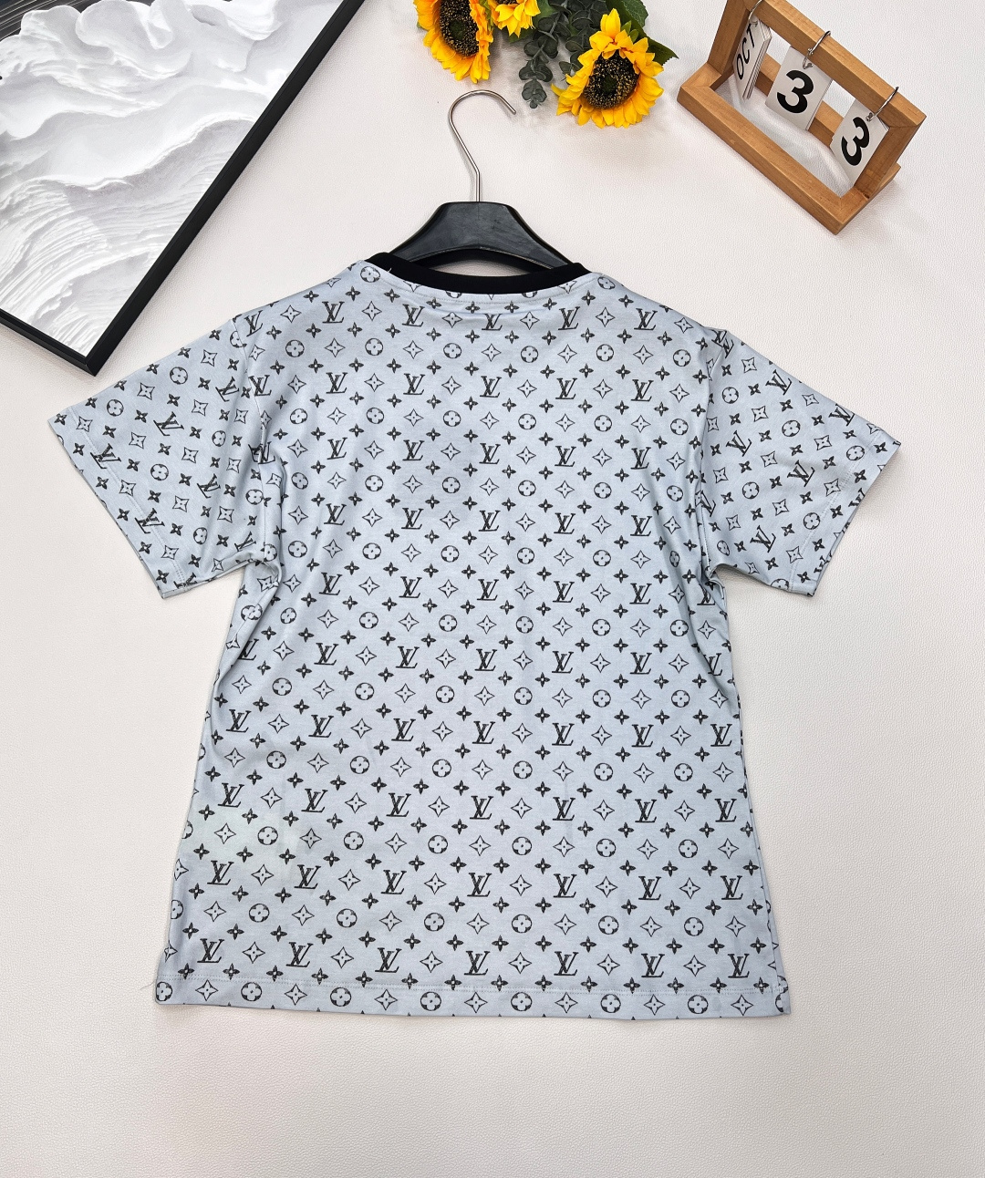 🆕Louis Vuitton2025新款满logo印花链条短袖T恤，定制YB丝光全棉织造 质感高级舒适 