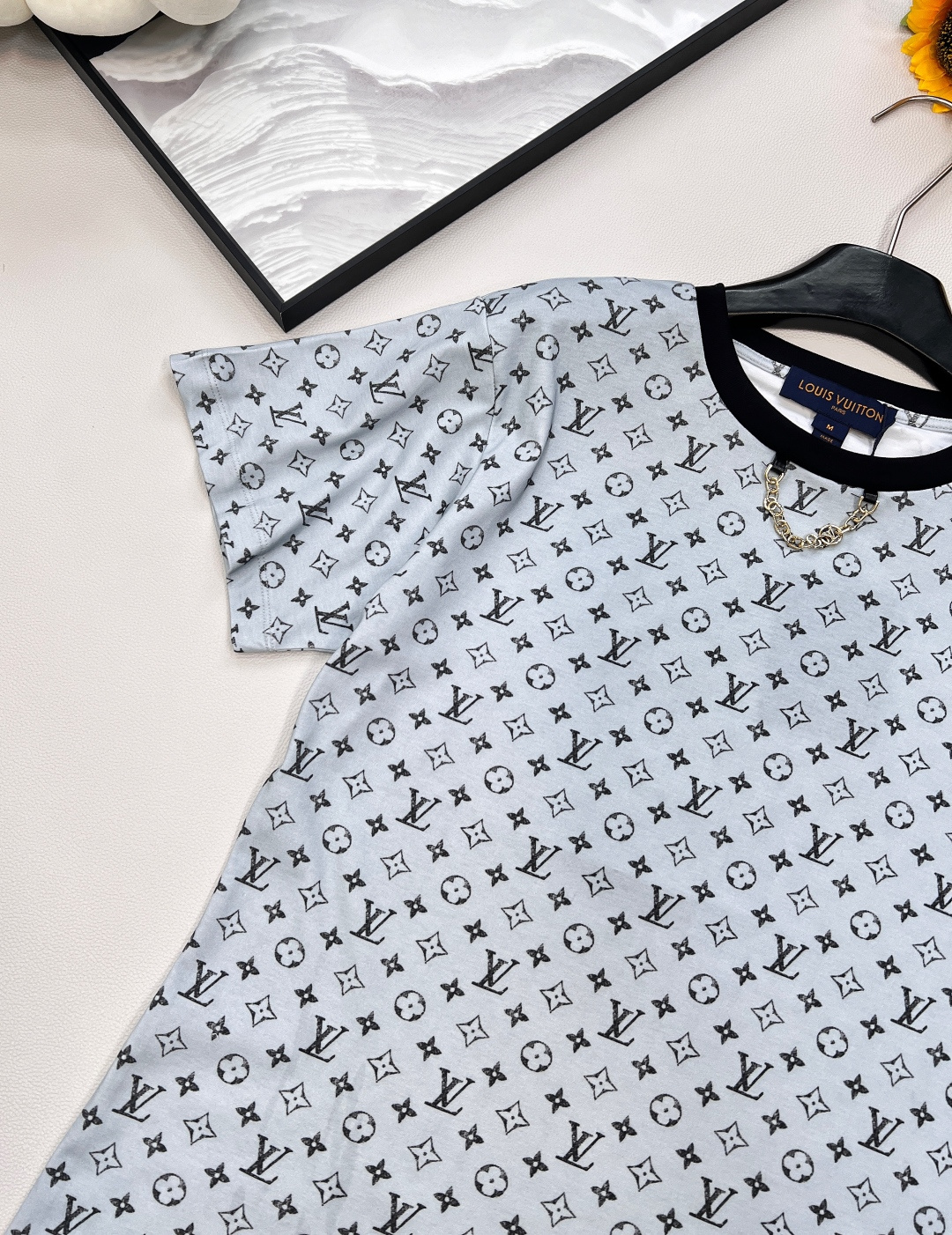🆕Louis Vuitton2025新款满logo印花链条短袖T恤，定制YB丝光全棉织造 质感高级舒适 