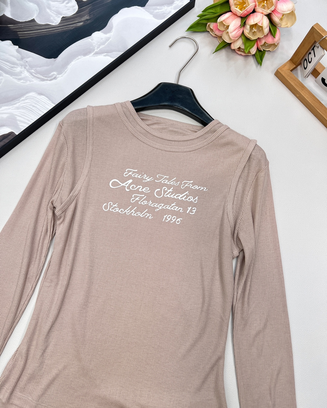 🆕 ACNE ATUDIOS 双层假两件修身打底长袖用料很足的一件双层T恤相当于两件衣服的用料了！ 修身