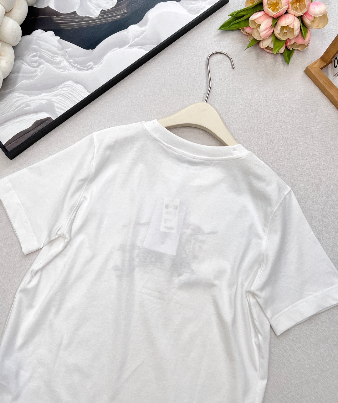 🆕BURBERRYSS新款圆领刺绣战马短袖T恤，定制YB原生全棉材质 透气舒适 质感十足 常规短袖T恤裁