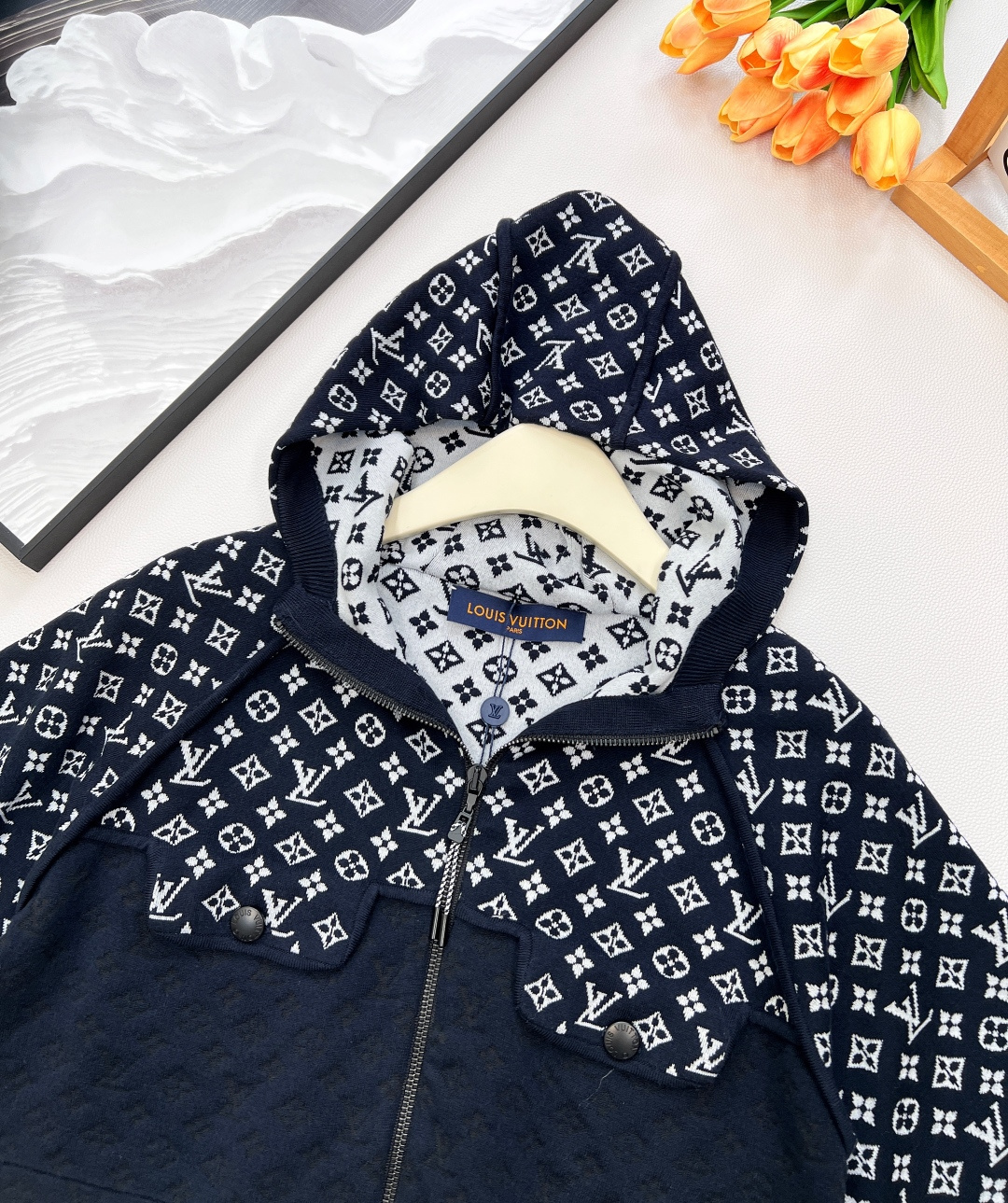 🆕Louis Vuitton新款提花拼接针织短款外套，定制YB丝毛纱线织造 质感高级舒适 针织短款外套剪