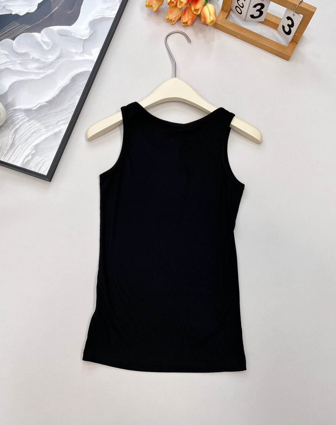 🆕YSL 螺纹弹力背心 日常穿搭必备小单品 胸前logo印花背心 单穿叠穿随意组合 不管是裤子还是半裙都