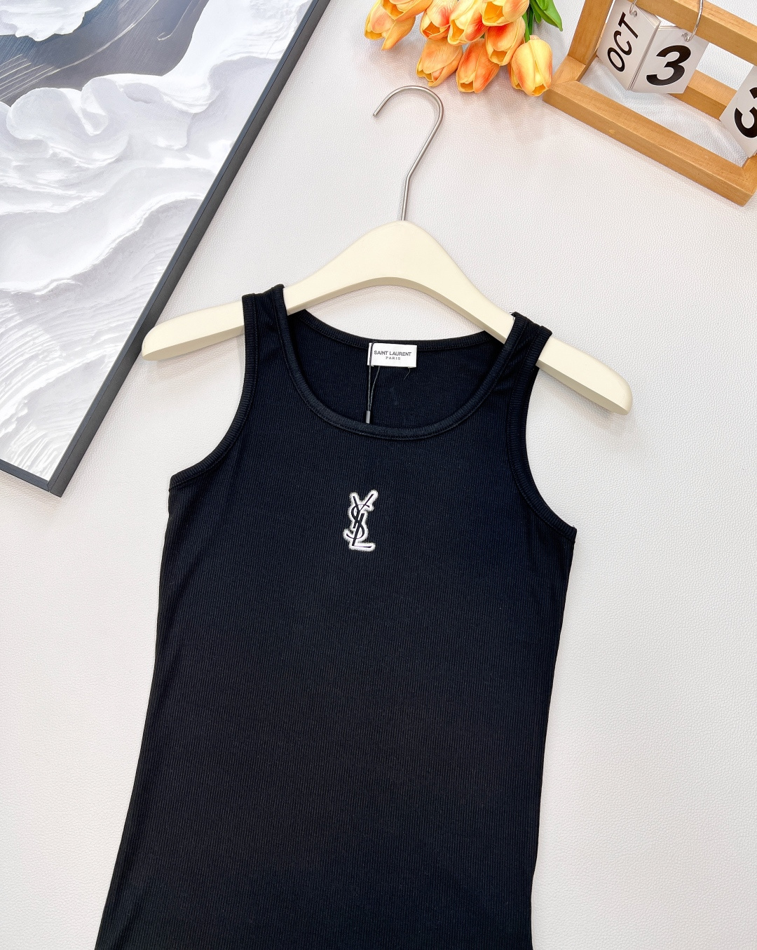 🆕YSL 螺纹弹力背心 日常穿搭必备小单品 胸前logo印花背心 单穿叠穿随意组合 不管是裤子还是半裙都