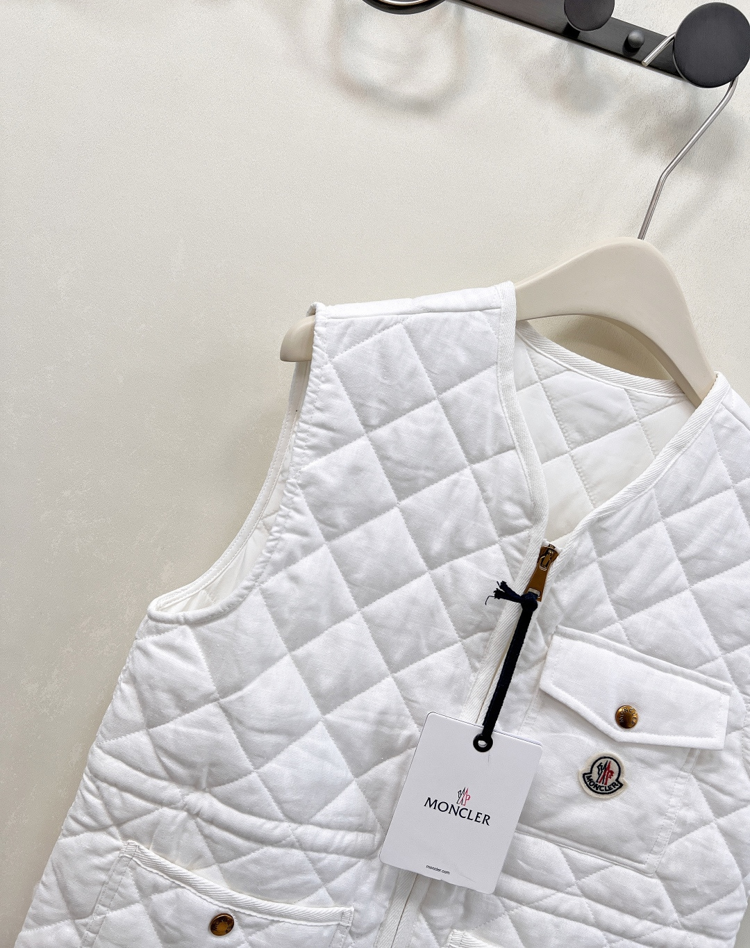 🆕Moncler25FW早秋新款菱格棉服马甲丨⚠独家高版出品！拉链开襟马甲版型 通体采用菱格压纹 多处口