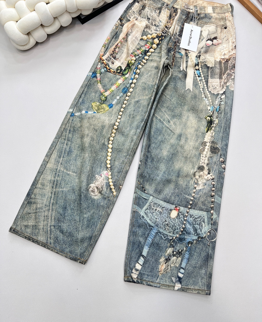 🆕早秋新款Acne Studio*3D打印蕾丝珍珠链条⛓牛仔长裤 ，AC年度裤王上身，1981M的版型上