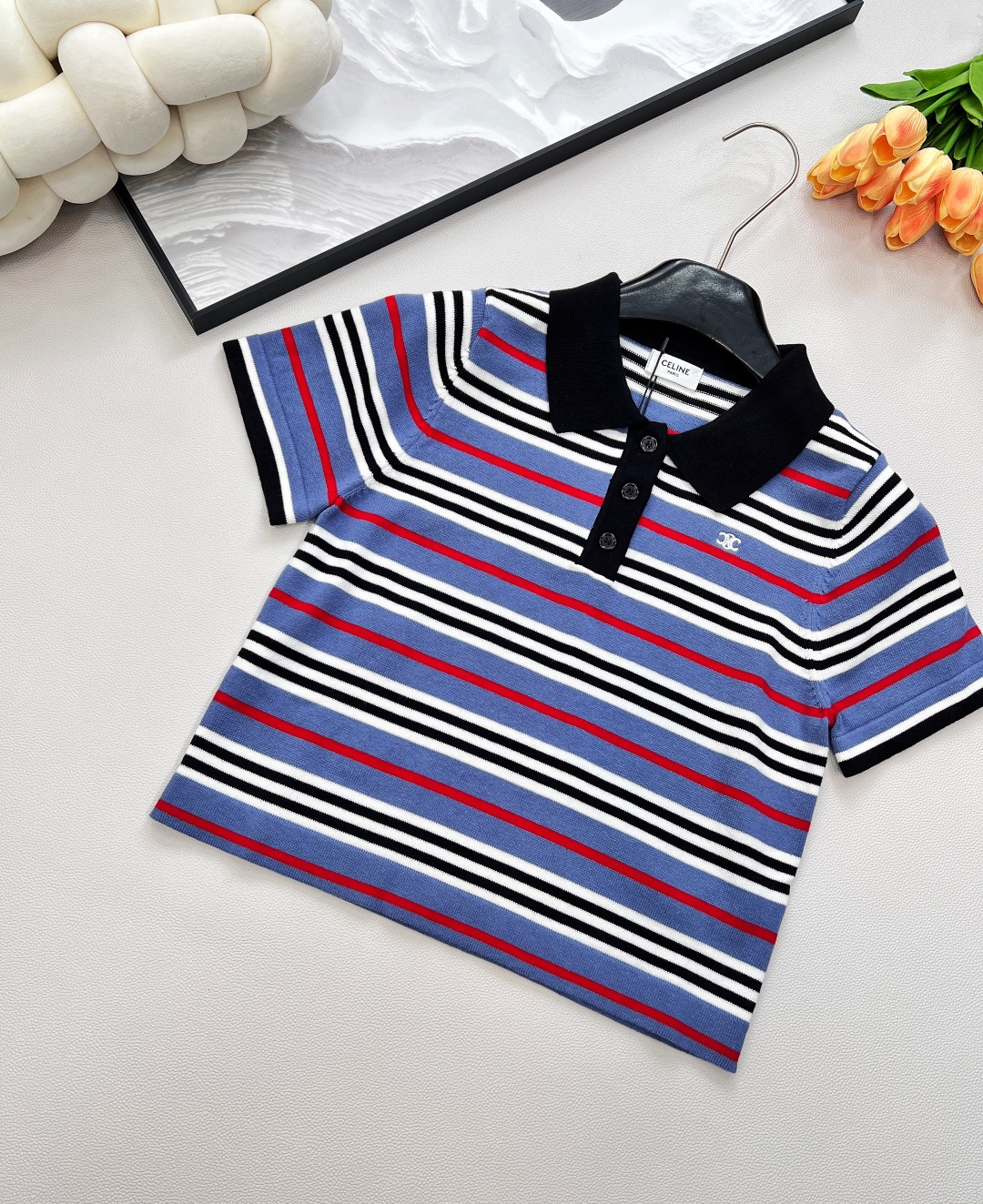 🆕Celine25Ss春夏新款微标刺绣短款条纹针织Polo衫丨高版出品！饰有品牌标识刺绣徽标 撞色针织p
