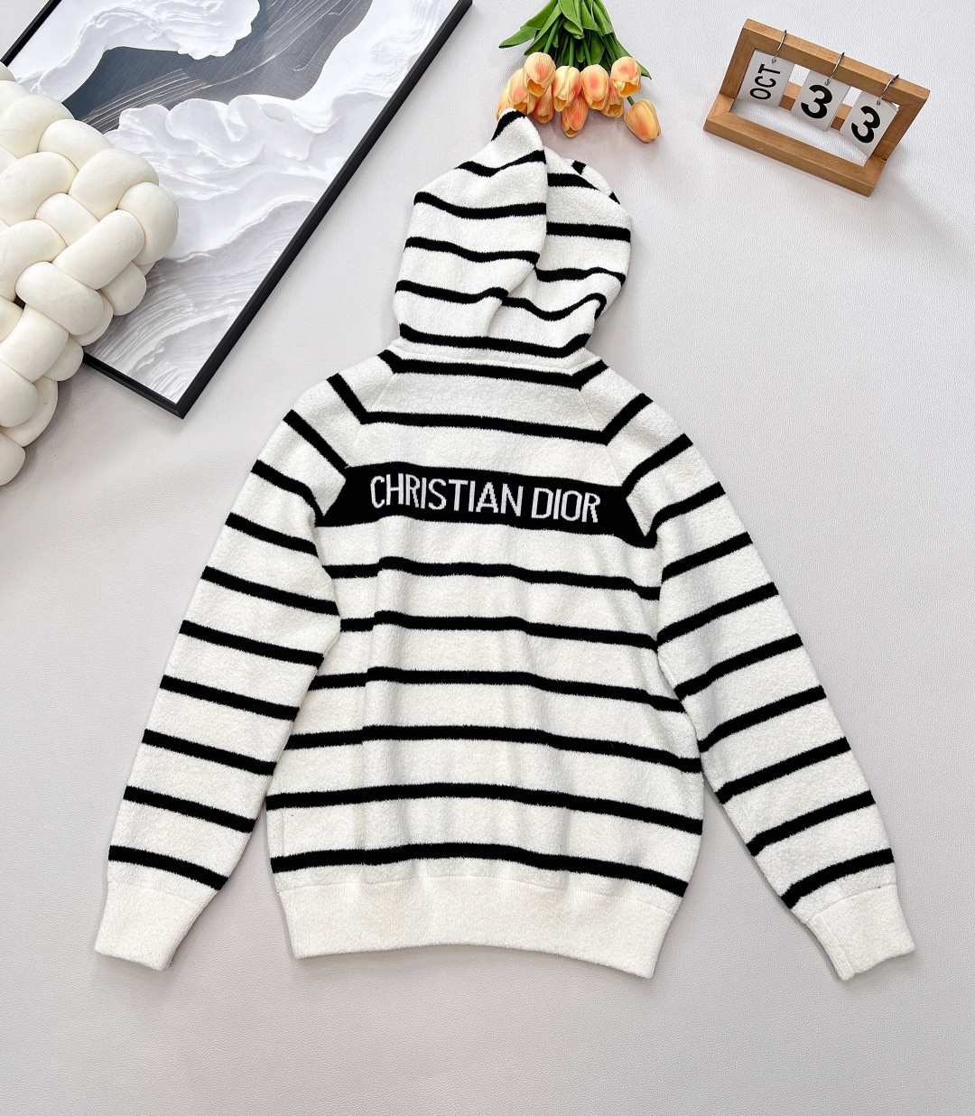 🆕 DIOR 条纹毛圈圈毛针织拉链连帽开衫100%羊毛面料 软软糯糯的超级舒服 打造精致造型款式时尚 可