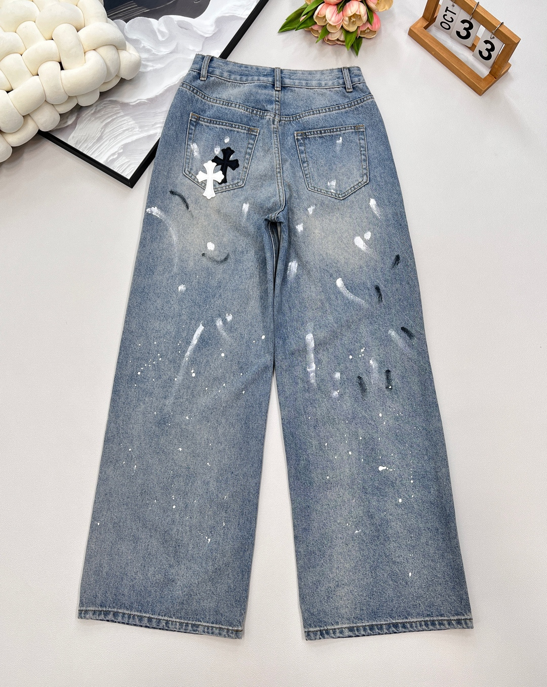 🆕25款早秋新品Chrome Hearts克罗心重工新款人工点墨，多位绣皮十字架直筒牛仔裤。年度十字架✝