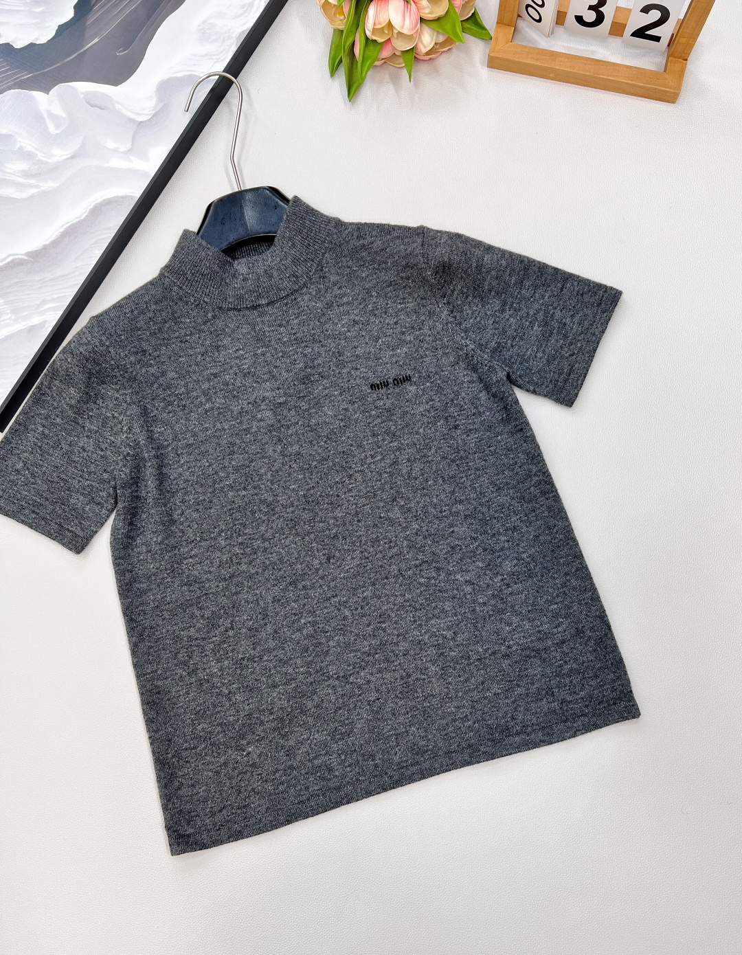 🆕Miumiu25Fw早秋新款miu式复古羊毛针织短袖上衣丨⚠独家yb开发！高版出品！入秋的最佳实穿选手