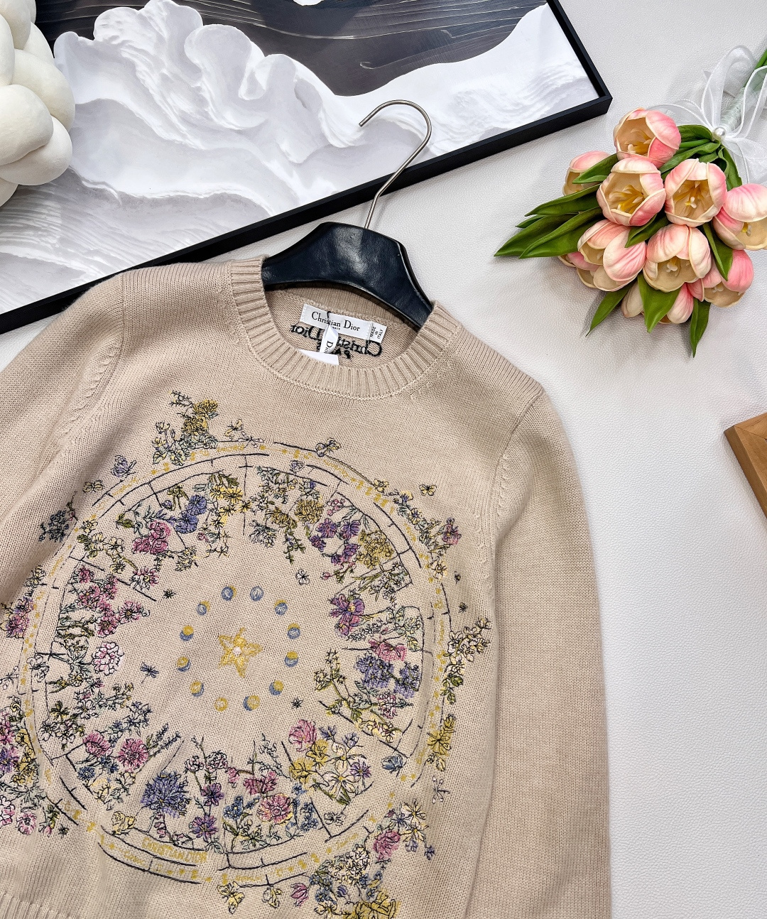 🆕 DIOR 限定系列花卉五角星金色刺绣羊毛针织衫梦幻五角星🌟 百年难遇的好版型 100%羊毛面料软软糯